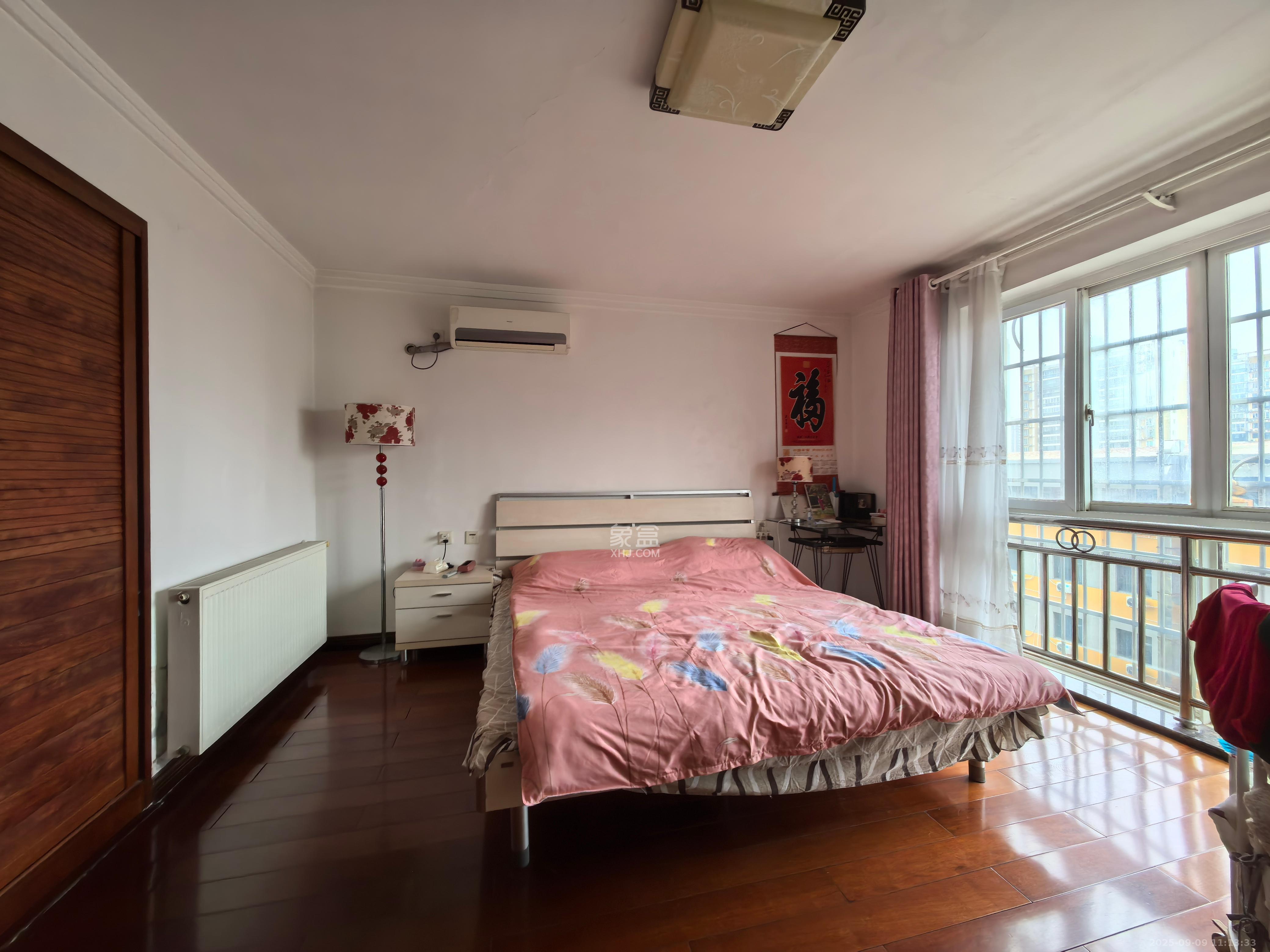 谋房博客(博客天街) 3室2厅2卫 3200.0元/月 谋房博客(博客天街) 3室2厅2卫 3200.0元/月室内图