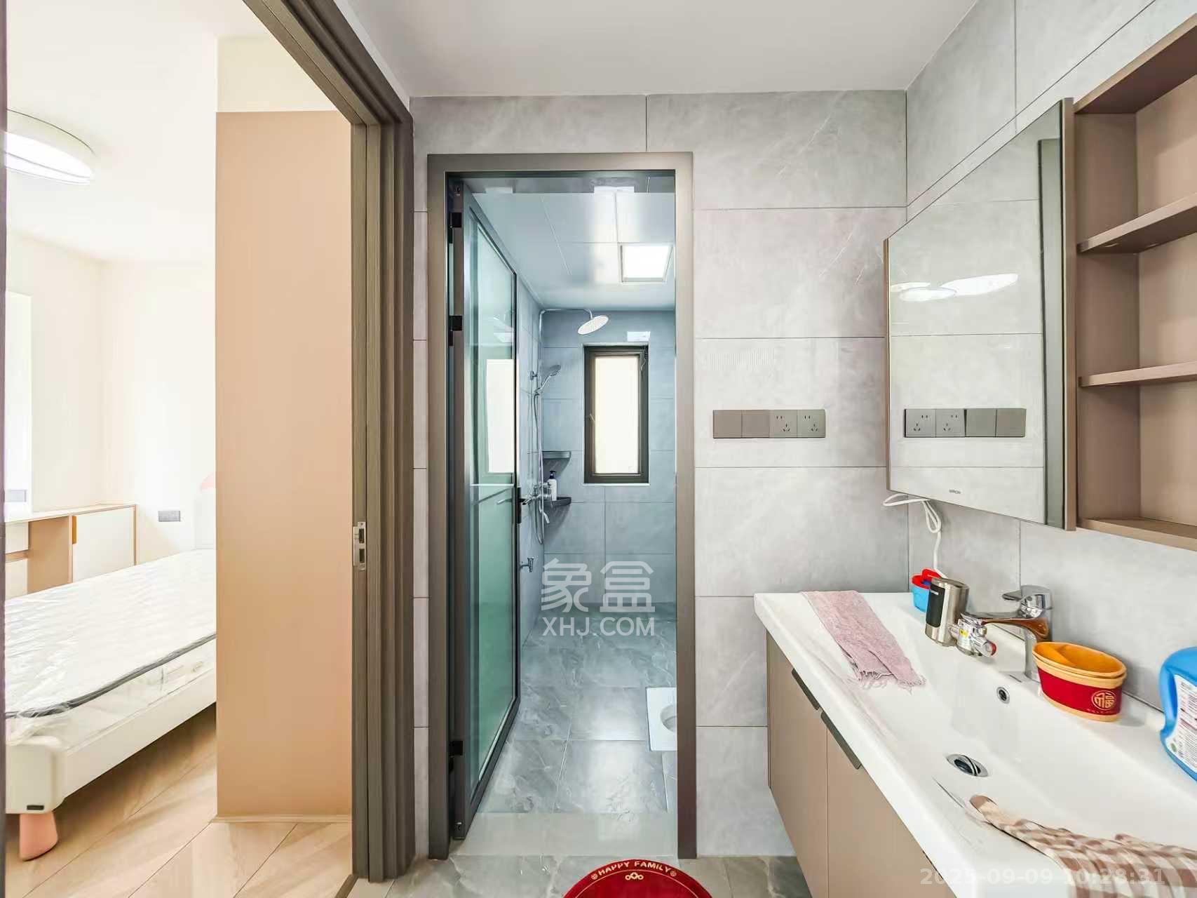 恒基旭辉湖山赋 3室2厅1卫 2500.0元/月 恒基旭辉湖山赋 3室2厅1卫 2500.0元/月室内图