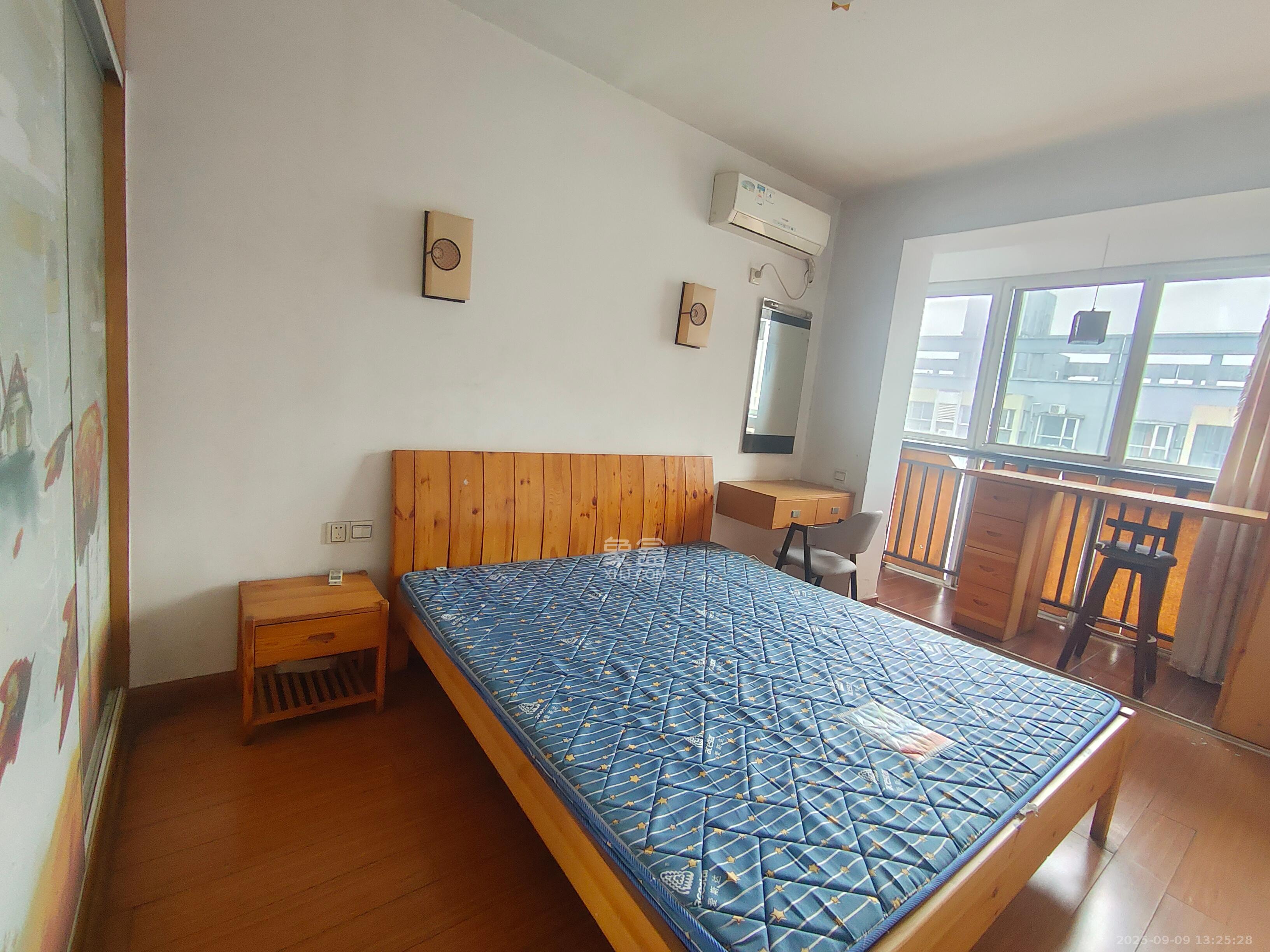 柠檬丽都  2室2厅1卫    2200.0元/月室内图