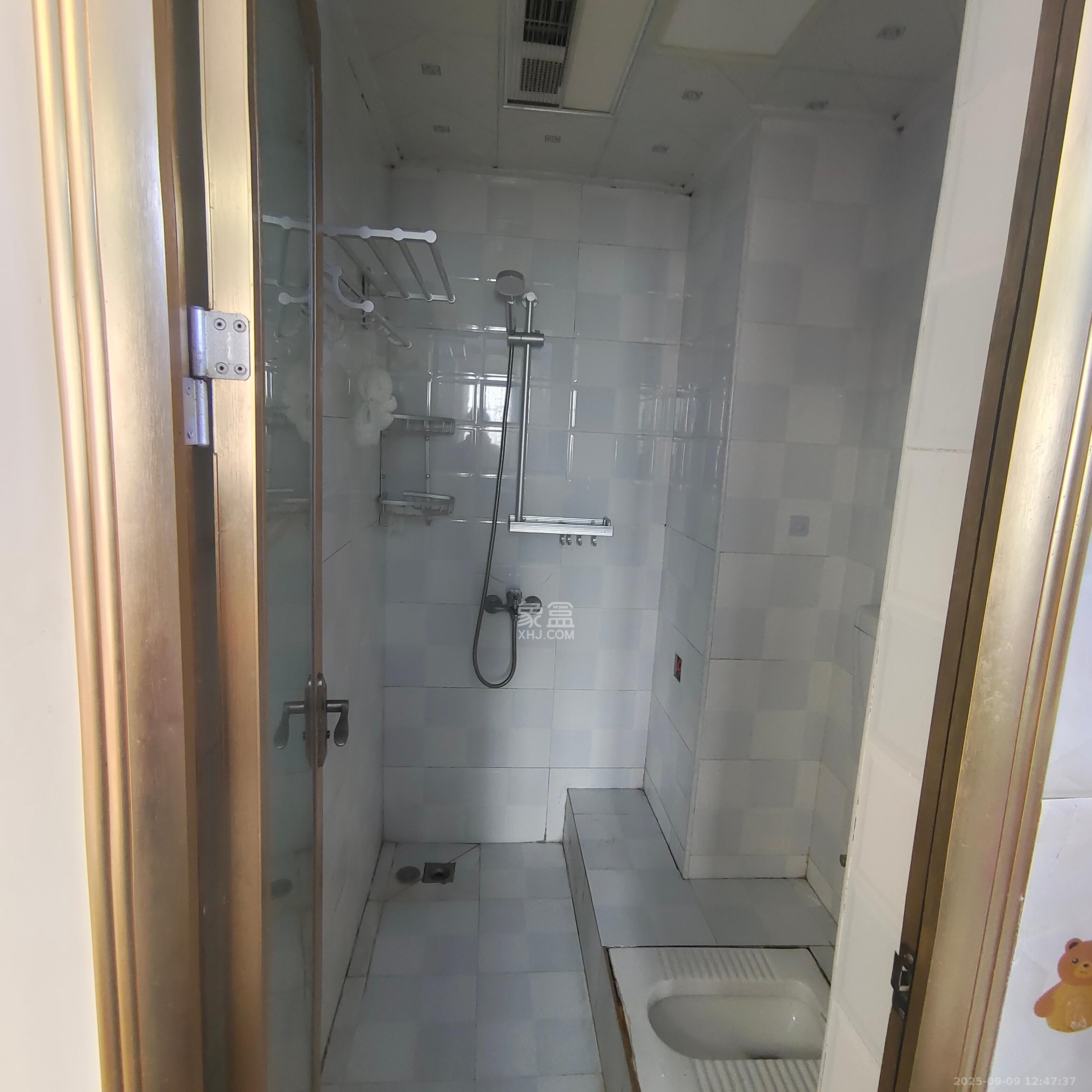 博林云栖 1室2厅1卫 2000.0元/月 博林云栖 1室2厅1卫 2000.0元/月室内图