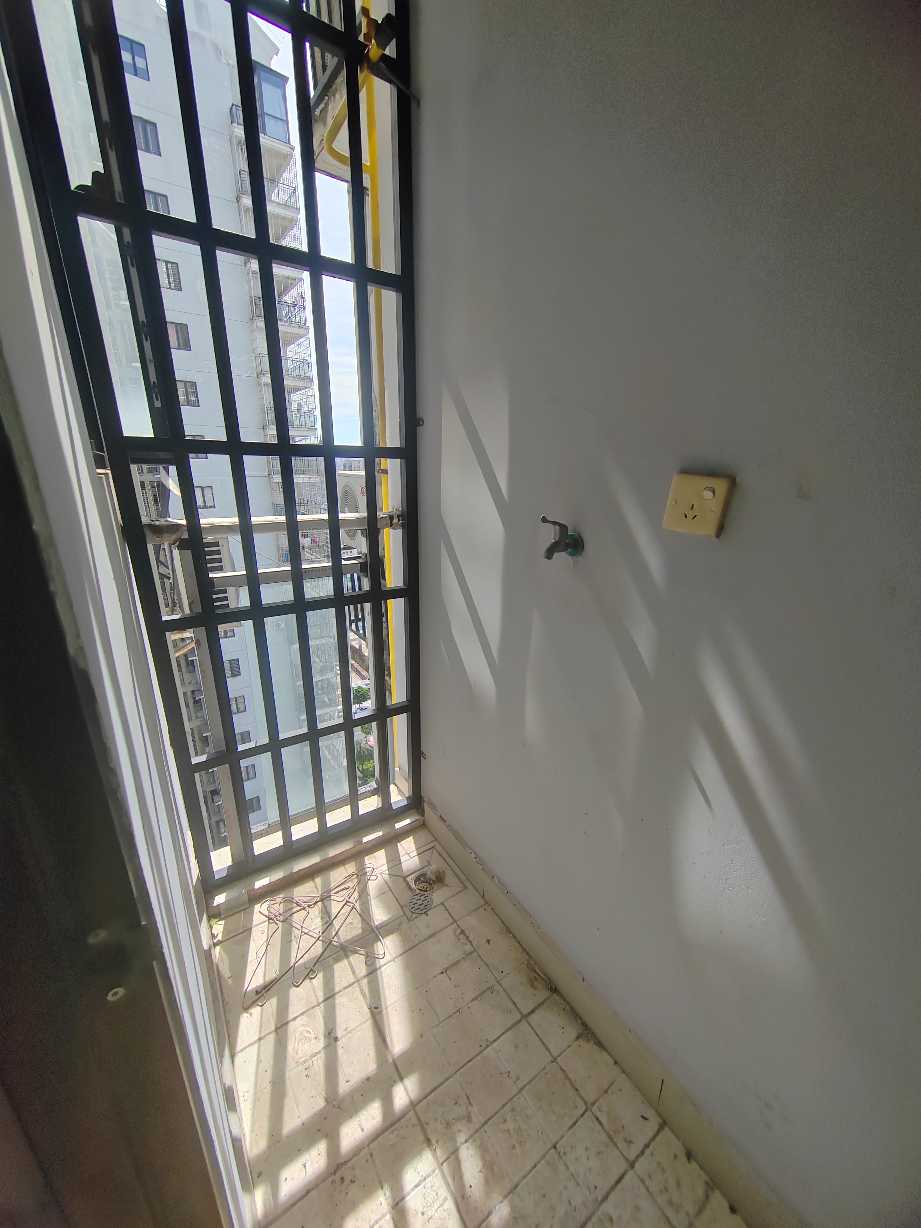 滨涯小区一期(滨涯村一区)  2室1厅1卫    1900.0元/月 滨涯小区一期(滨涯村一区)  2室1厅1卫    1900.0元/月室内图