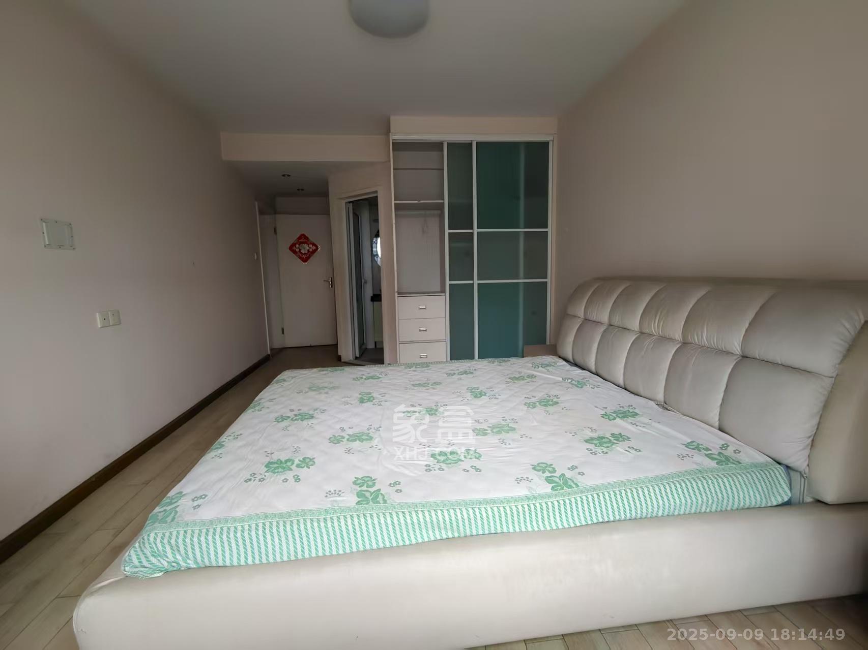 湘许嘉园  3室2厅2卫    3100.0元/月室内图