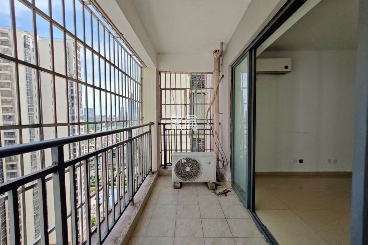 道客和悦坊 4室2厅2卫 2500.0元/月 道客和悦坊 4室2厅2卫 2500.0元/月室内图