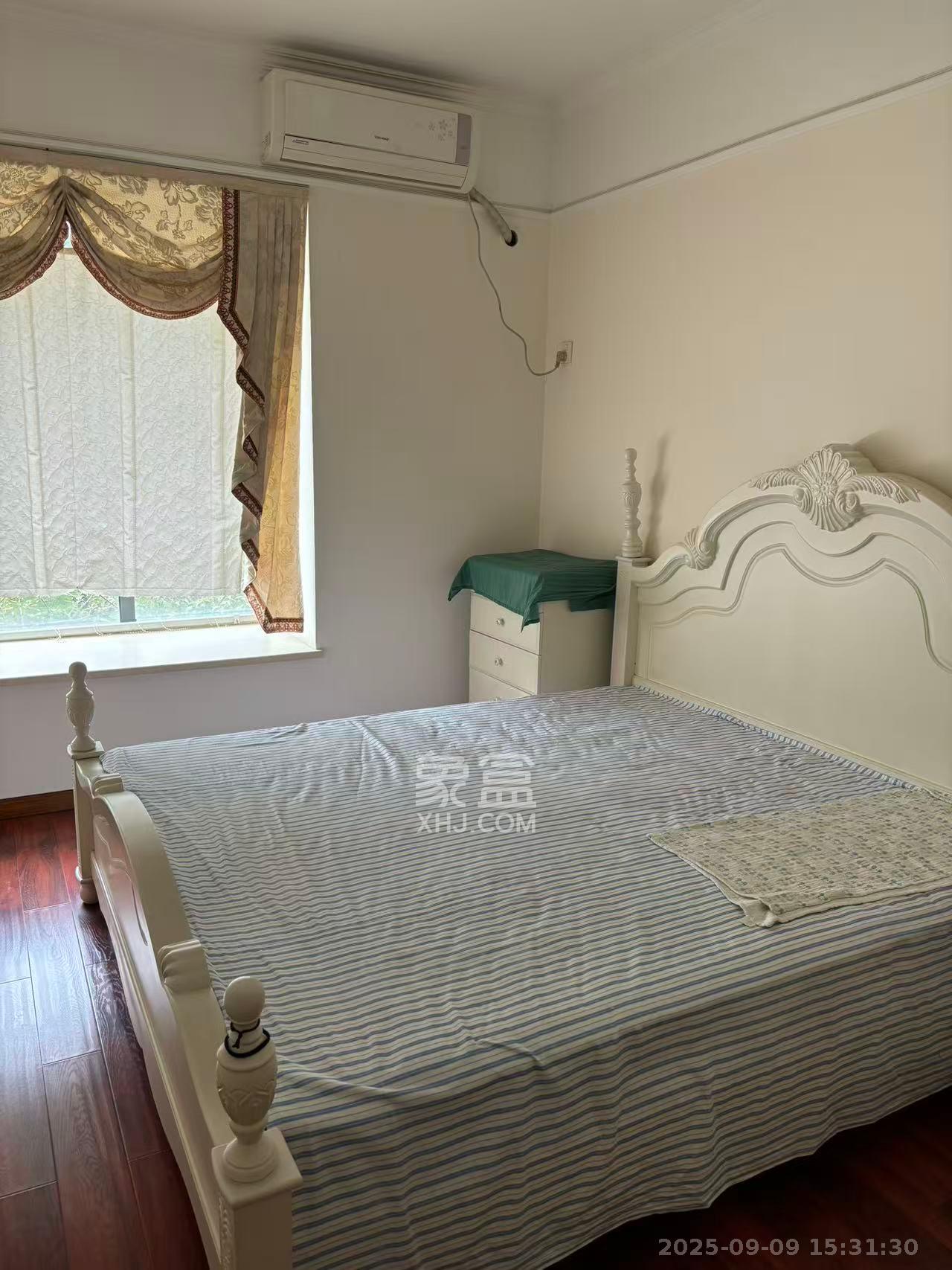 卓越蔚蓝海岸二期 4室2厅2卫 3500.0元/月 卓越蔚蓝海岸二期 4室2厅2卫 3500.0元/月室内图