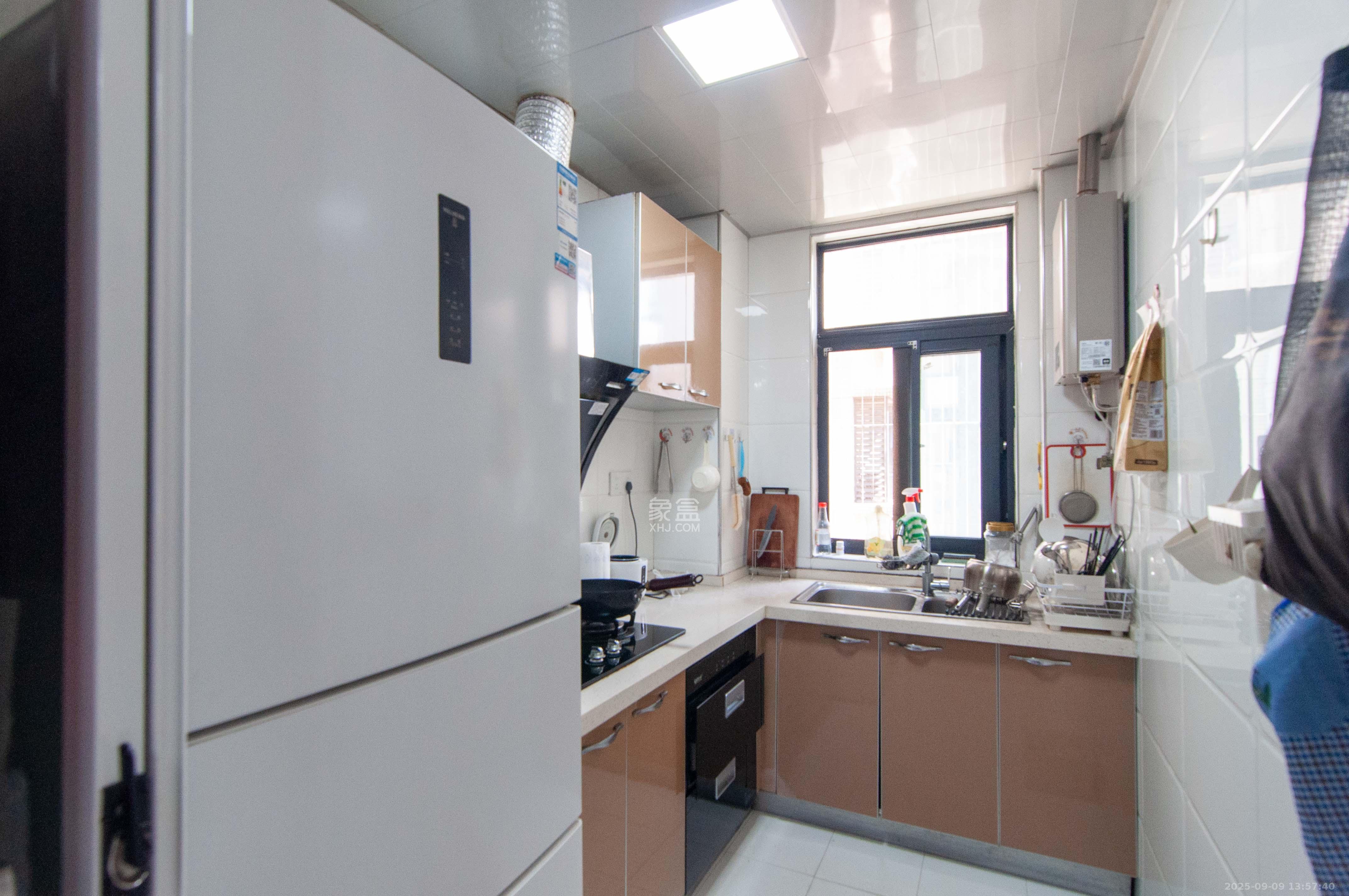 高鑫麓城  3室2厅1卫    79.0万厨房