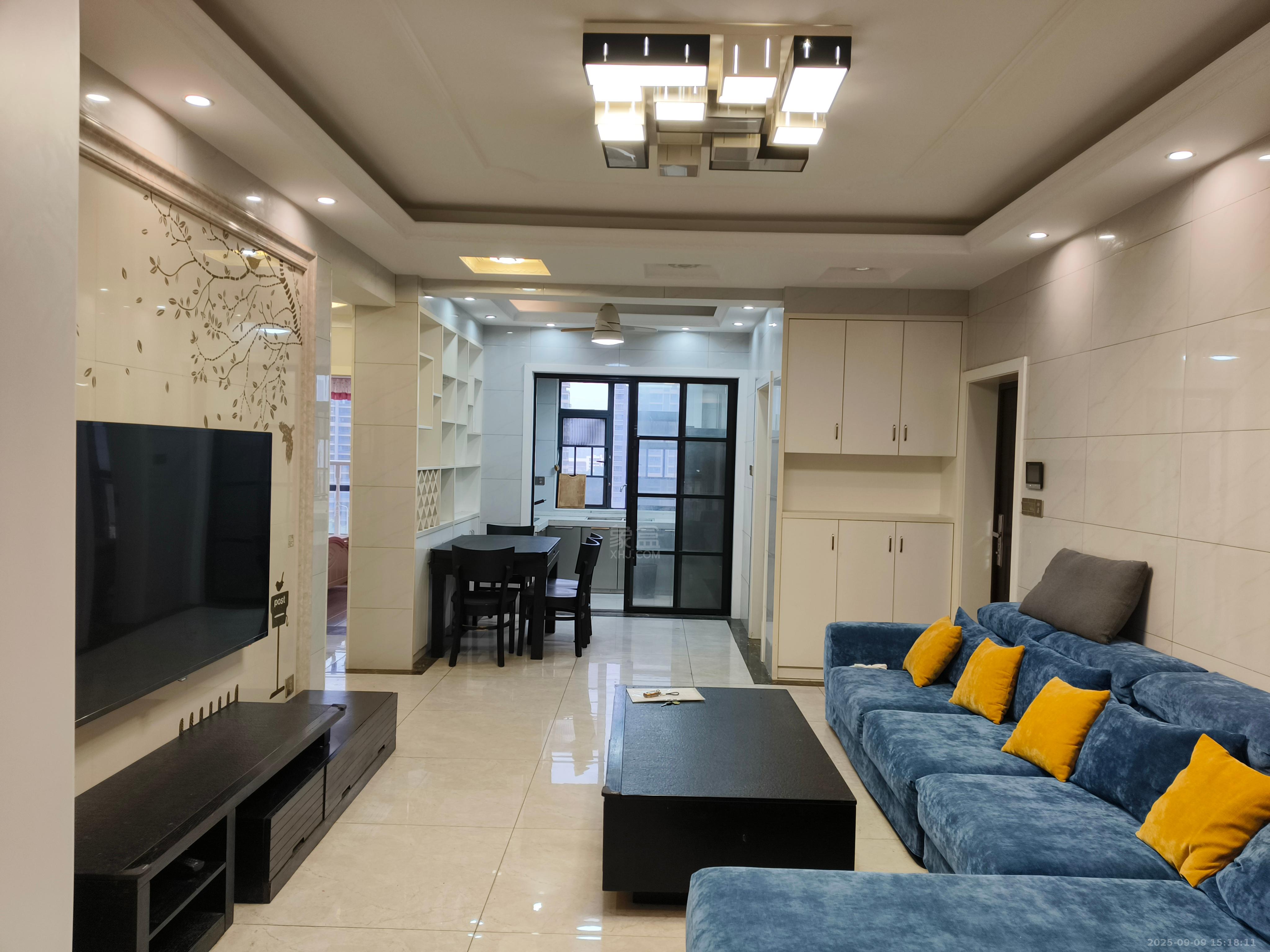 城发郦城 3室2厅1卫 1800.0元/月 城发郦城 3室2厅1卫 1800.0元/月室内图