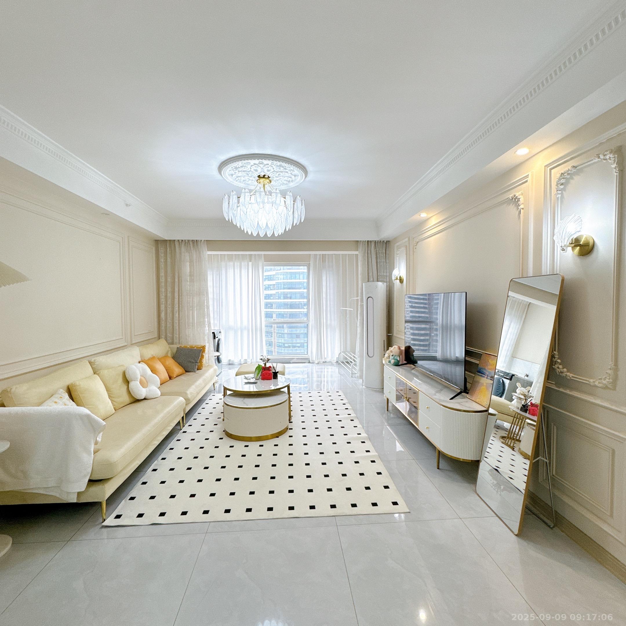 北辰三角洲C2区 3室2厅2卫 4500.0元/月 北辰三角洲C2区 3室2厅2卫 4500.0元/月室内图