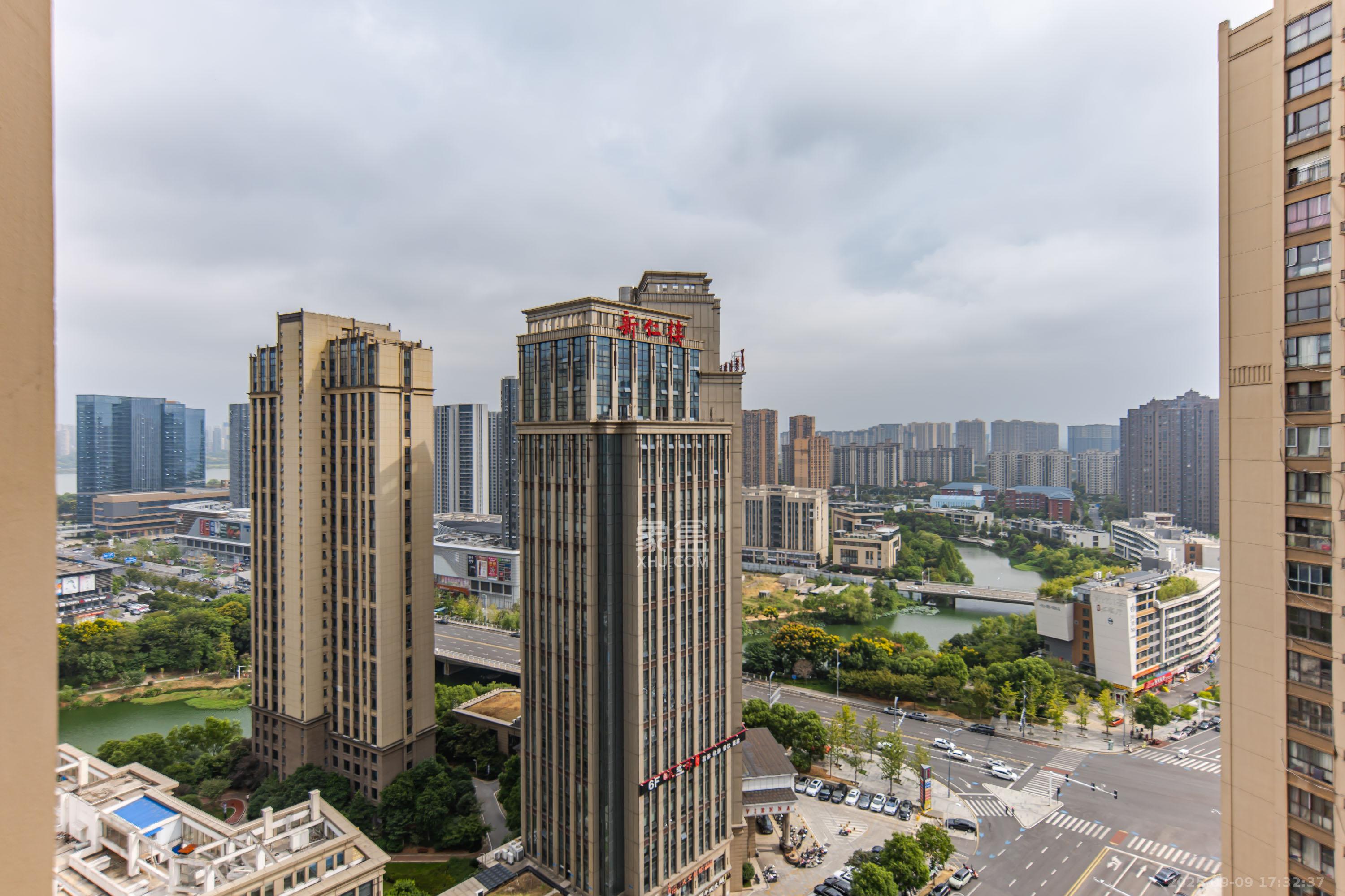 合能洋湖公馆  3室2厅1卫   88.00万其他
