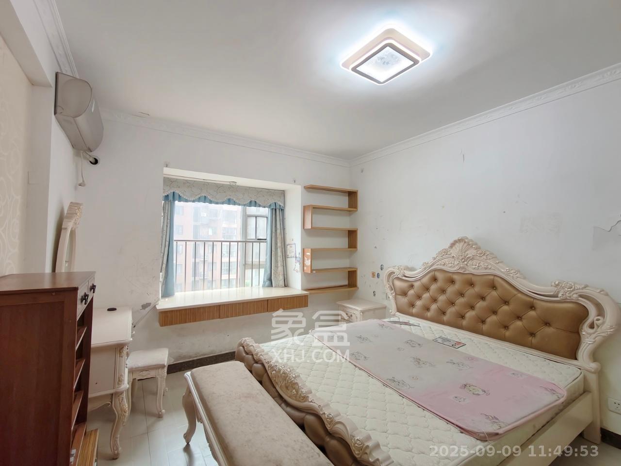 联美品格  3室2厅2卫    2600.0元/月室内图