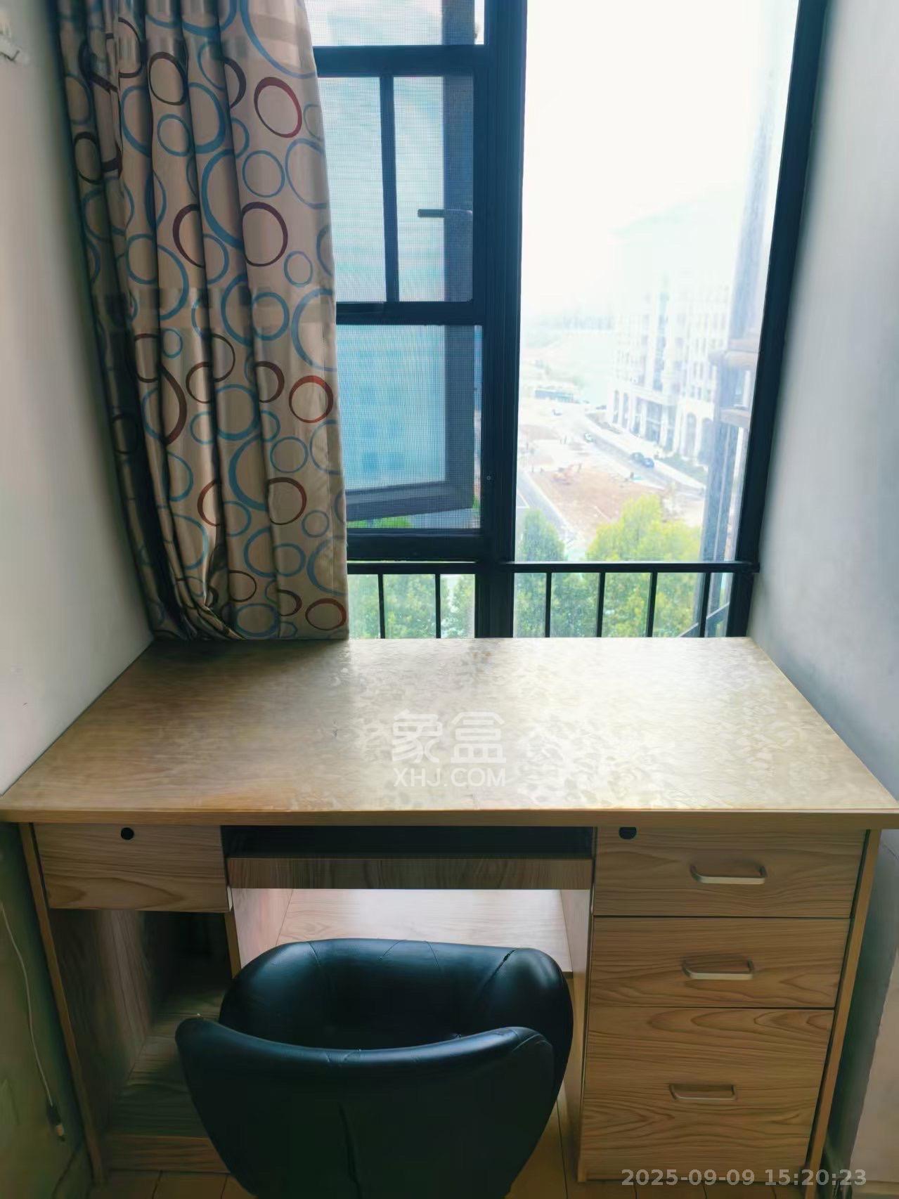 万科城市花园 1室1厅1卫 1300.0元/月 万科城市花园 1室1厅1卫 1300.0元/月室内图