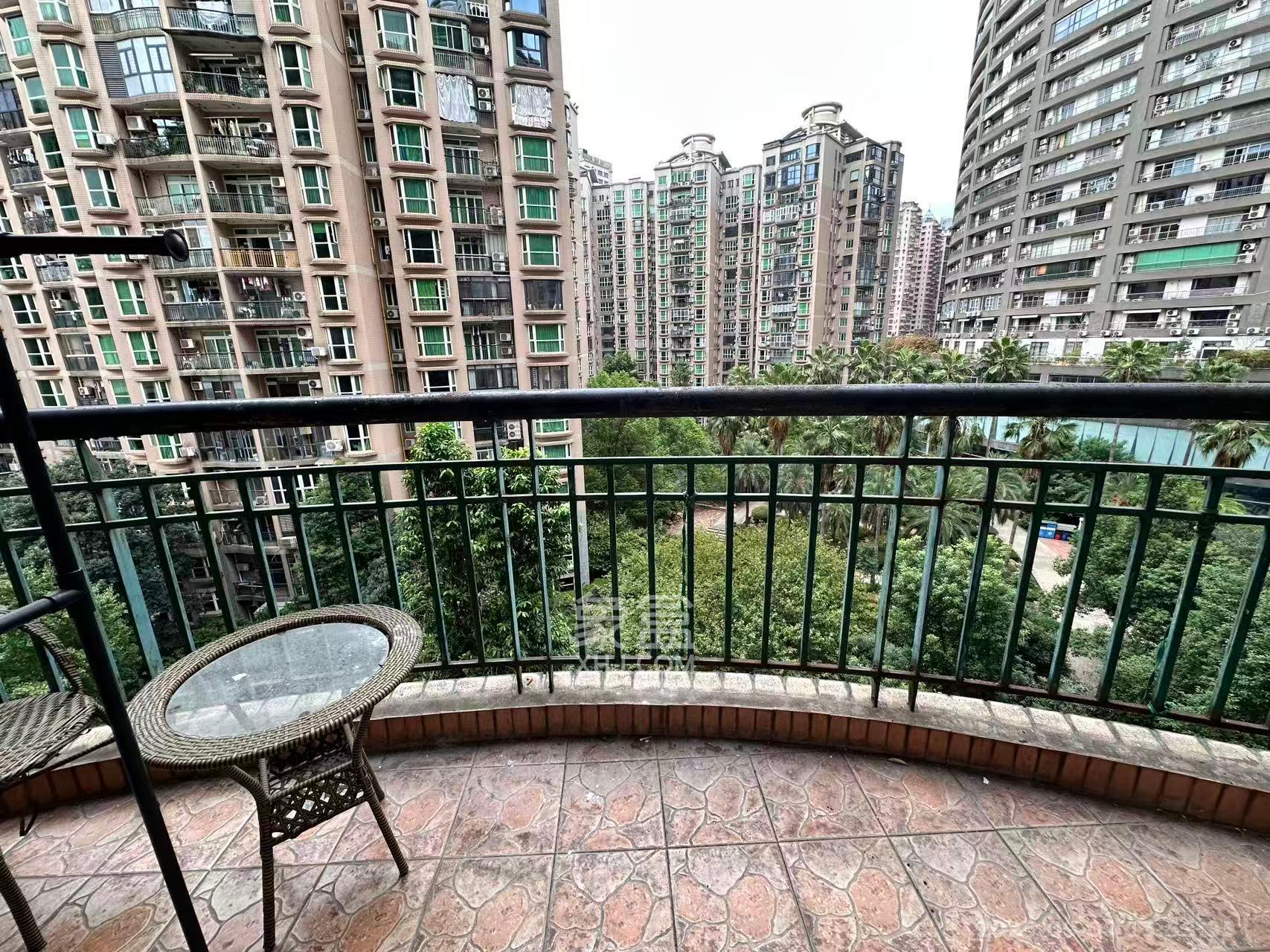 维一星城 3室1厅1卫 3800.0元/月 维一星城 3室1厅1卫 3800.0元/月室内图