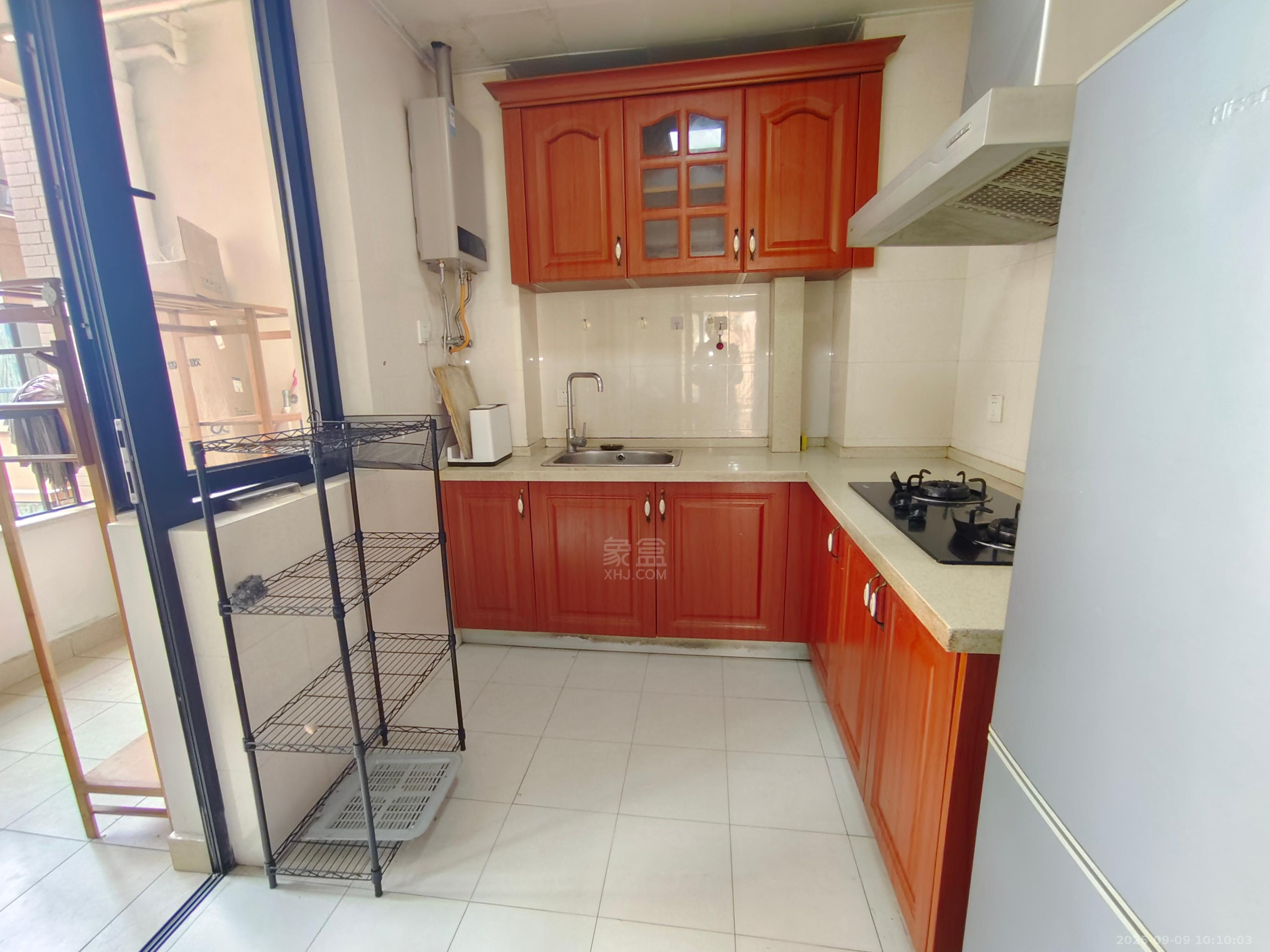 康桥美郡  1室1厅2卫    2000.0元/月室内图