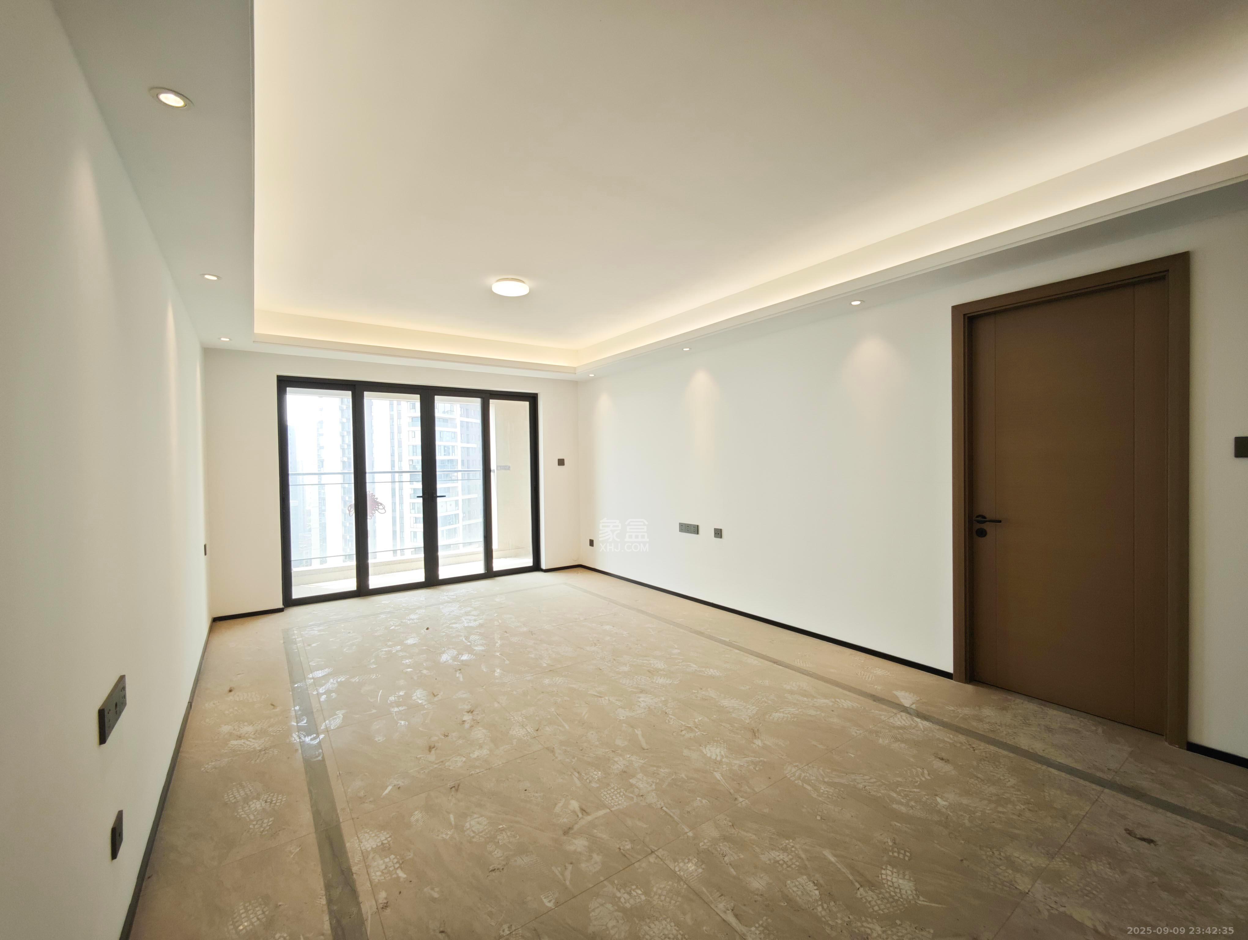 万科魅力之城  4室2厅2卫    139.8万 万科魅力之城  4室2厅2卫    139.8万