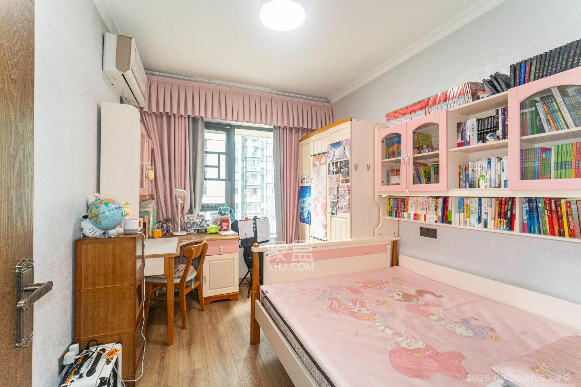 中建悦和城  4室2厅2卫    126.8万 中建悦和城  4室2厅2卫    126.8万卧室