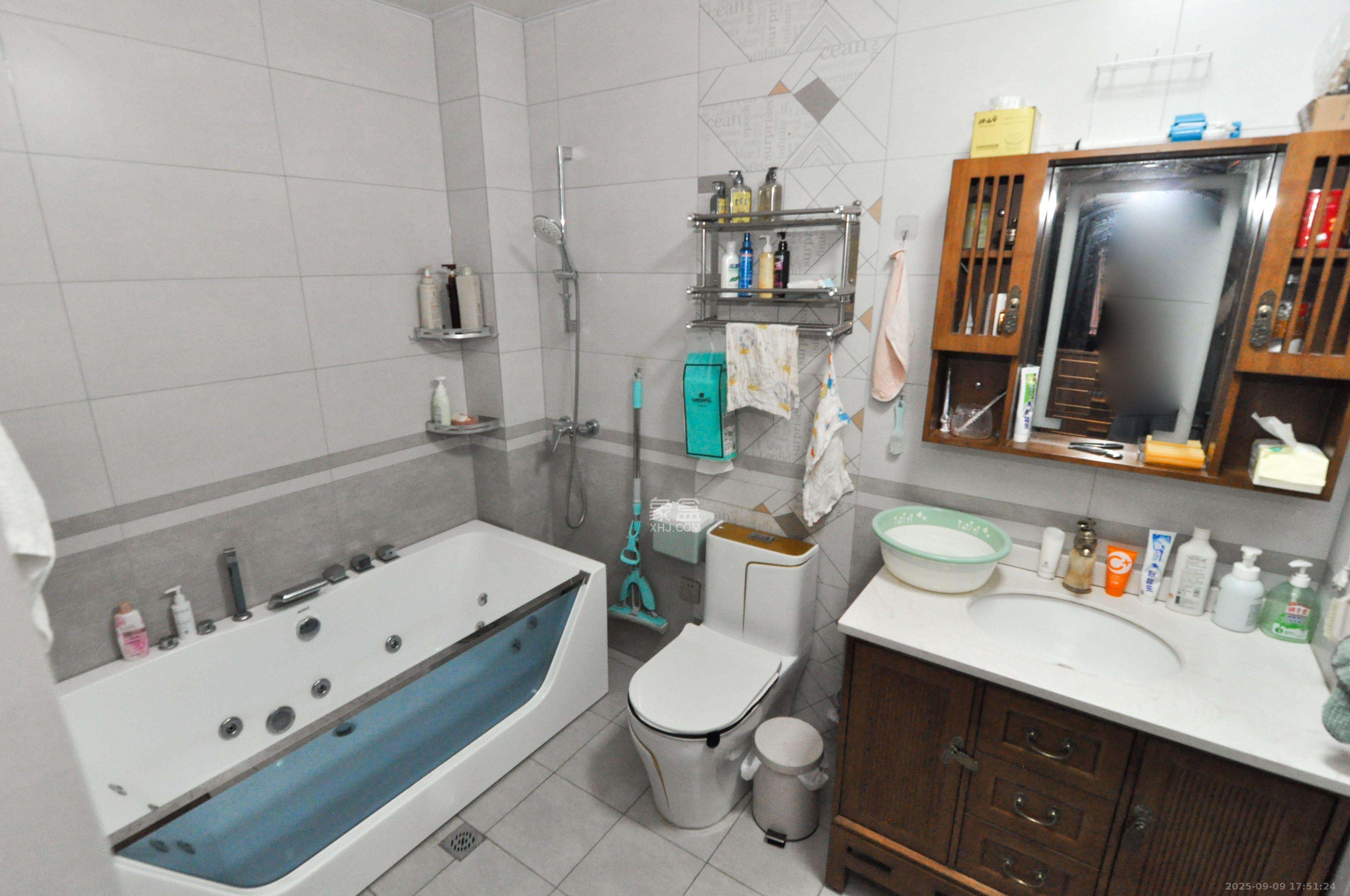 梅溪正荣府  5室2厅2卫    12888.0元/月 梅溪正荣府  5室2厅2卫    12888.0元/月室内图