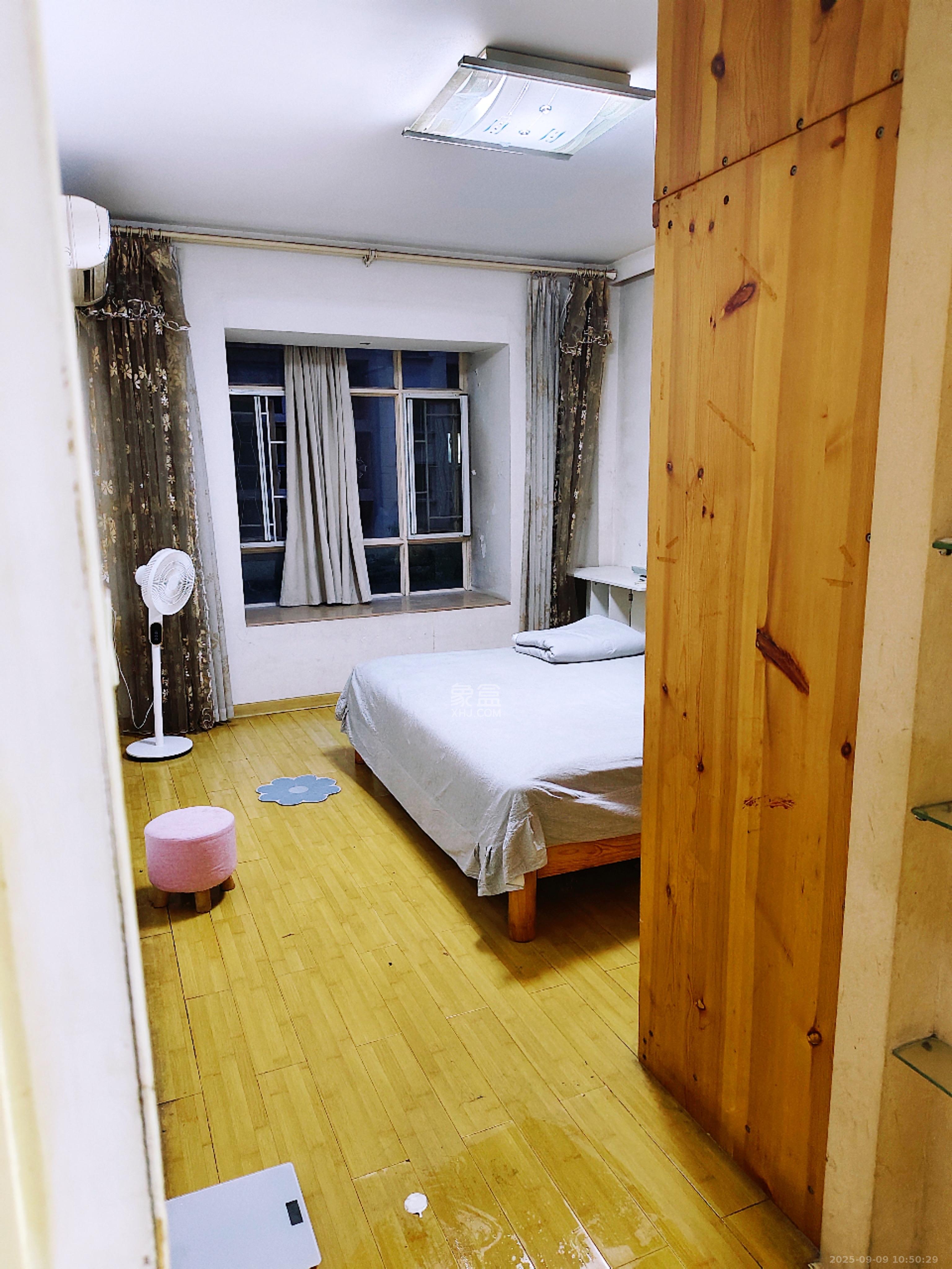 世嘉国际华城 1室1厅1卫 1000.0元/月 世嘉国际华城 1室1厅1卫 1000.0元/月室内图