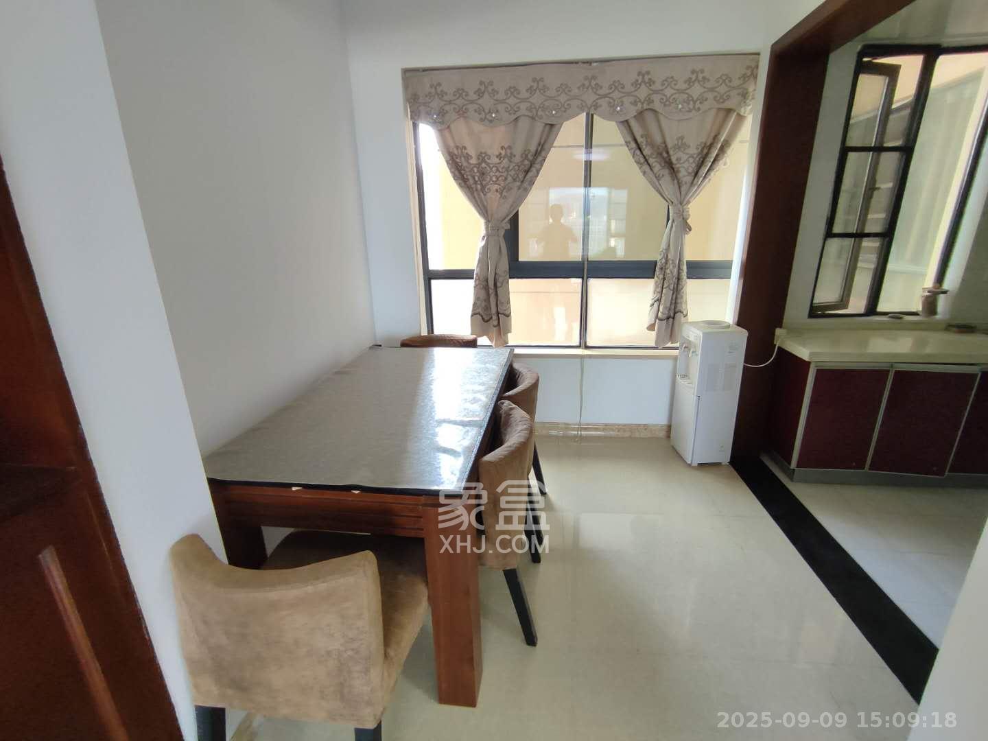 长房时代城  3室2厅1卫    2300.0元/月 长房时代城  3室2厅1卫    2300.0元/月室内图