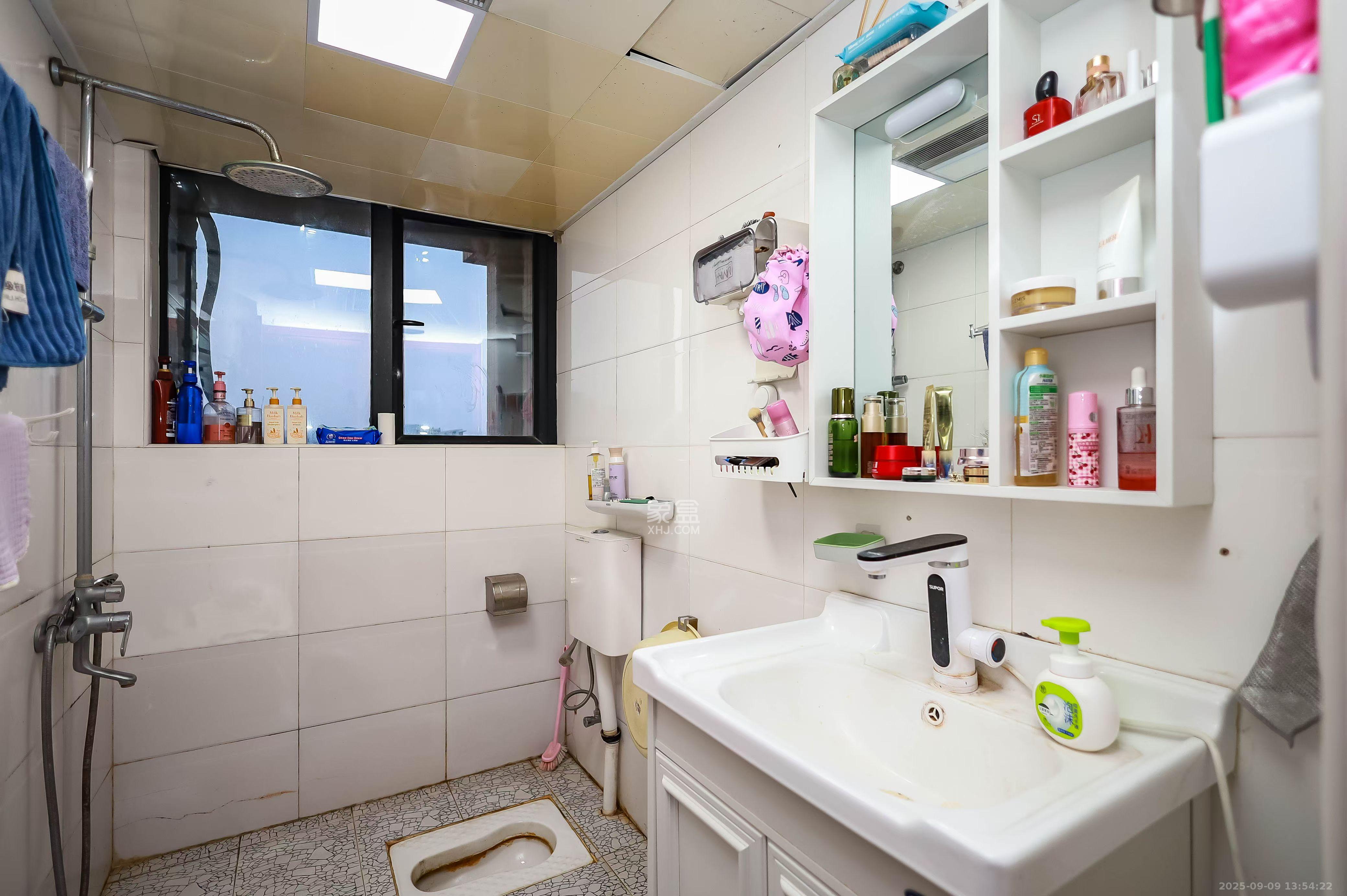 永祺西京 3室2厅2卫 2900.0元/月 永祺西京 3室2厅2卫 2900.0元/月室内图