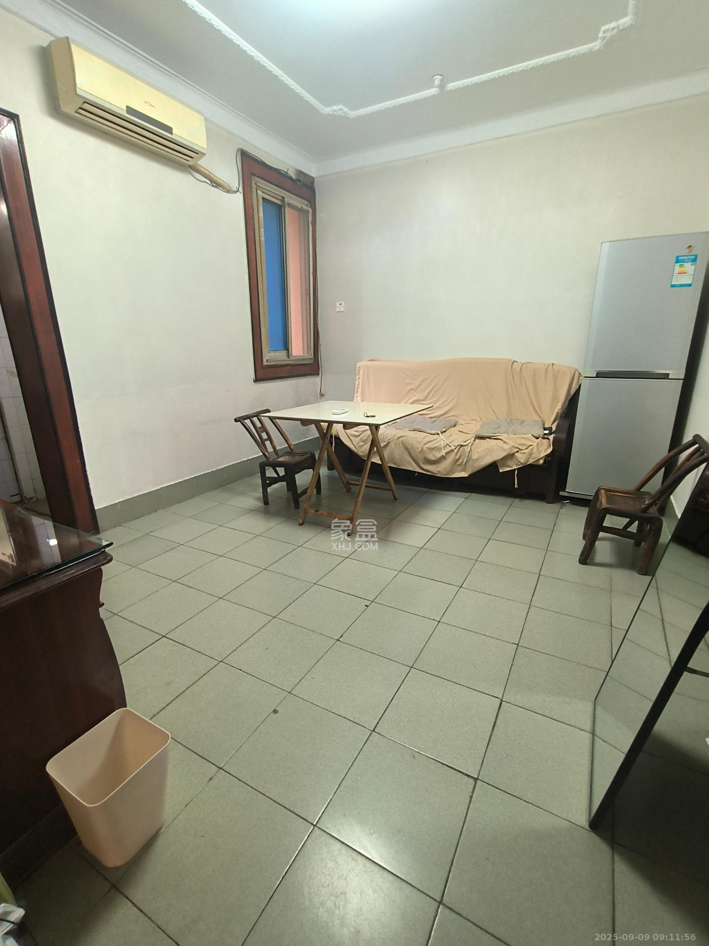 文艺新村 2室1厅1卫 1600.0元/月 文艺新村 2室1厅1卫 1600.0元/月室内图