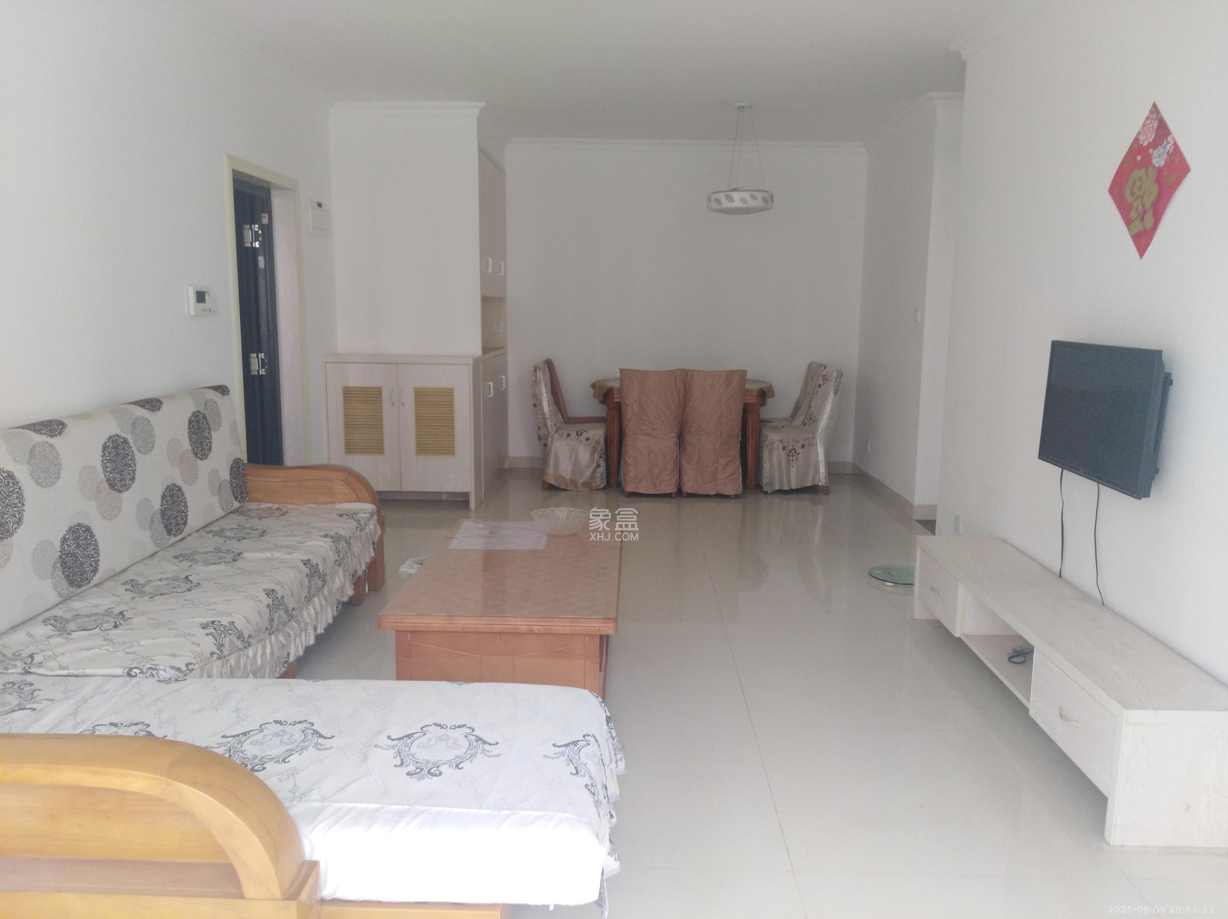 丽发新城 3室2厅1卫 1700.0元/月 丽发新城 3室2厅1卫 1700.0元/月室内图