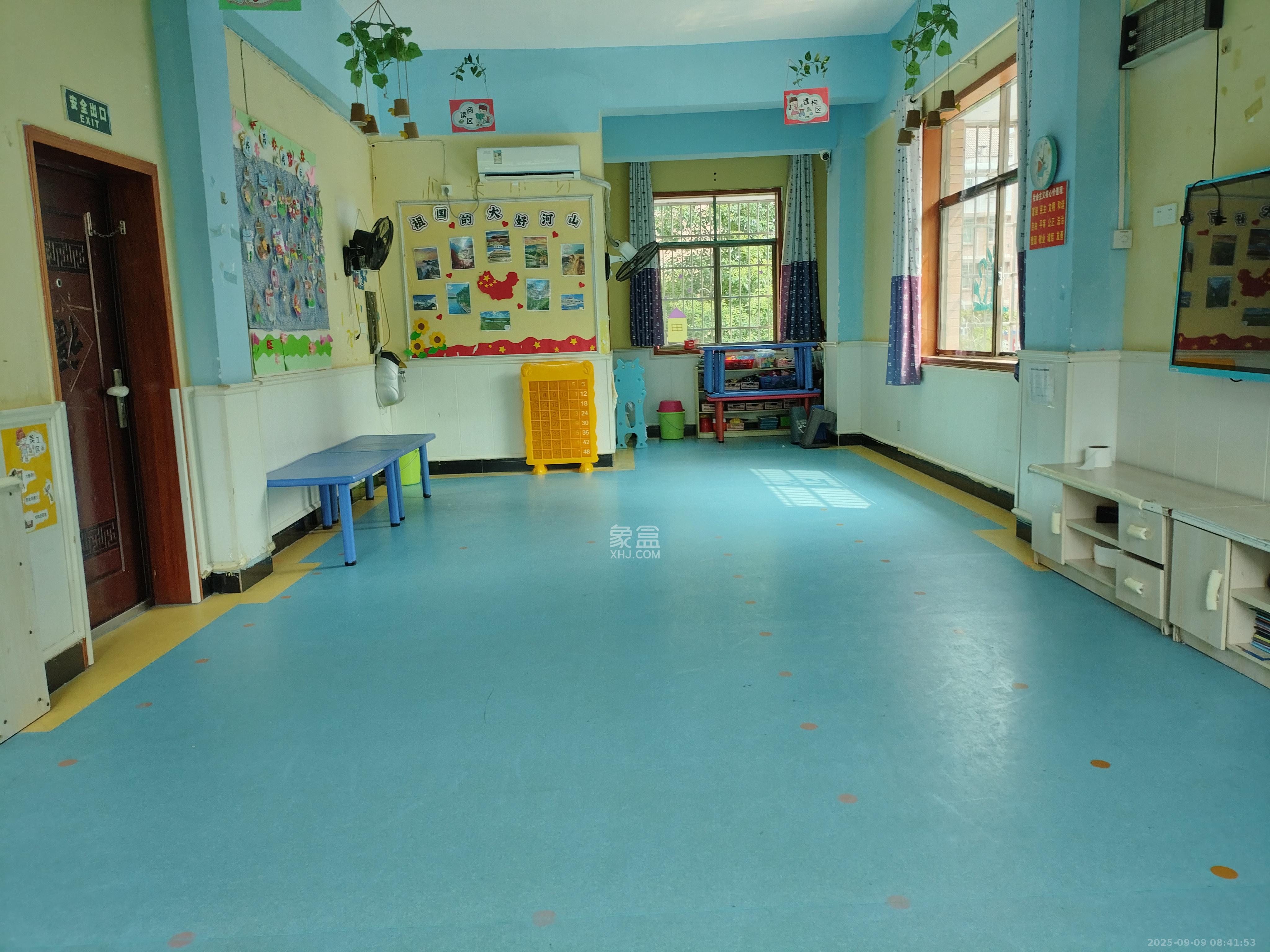 城东安置区(星城社区) 1室0厅1卫 1300.0元/月 城东安置区(星城社区) 1室0厅1卫 1300.0元/月室内图