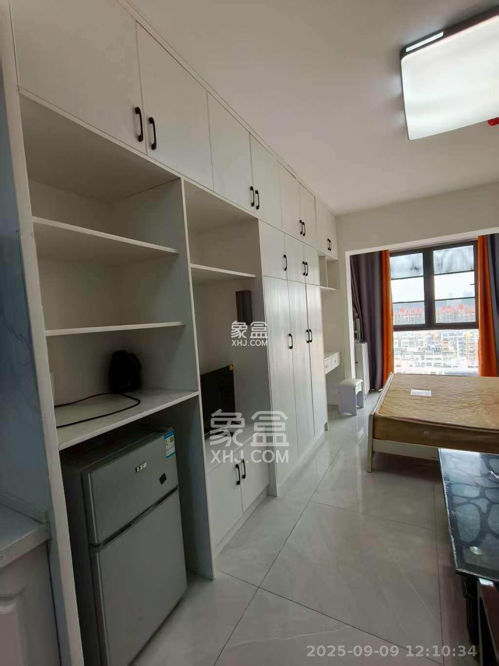 美林美寓  1室1厅1卫    1500.0元/月 美林美寓  1室1厅1卫    1500.0元/月室内图