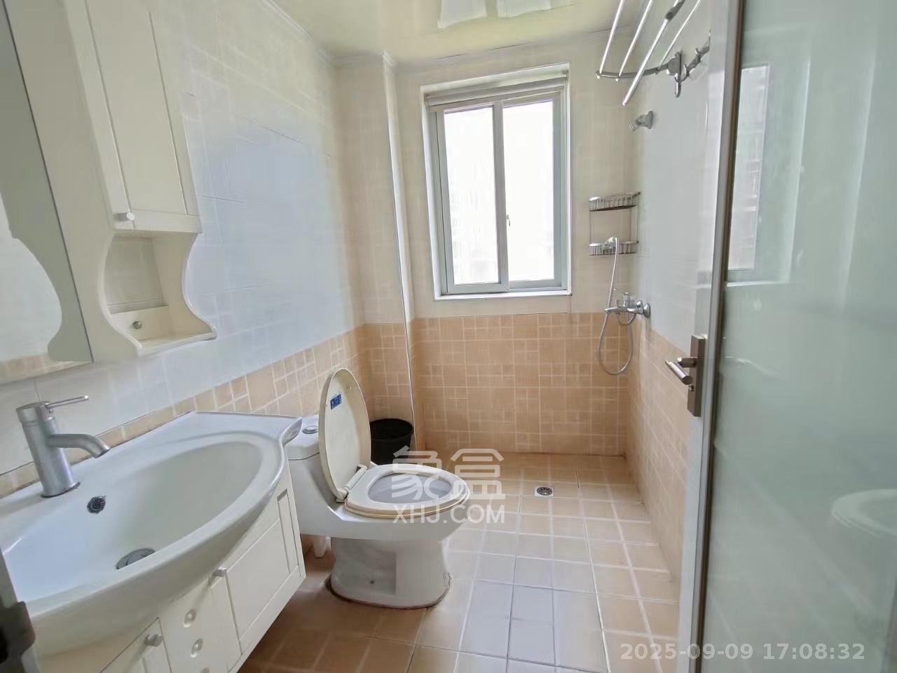 筑梦园  3室2厅0卫    2200.0元/月室内图