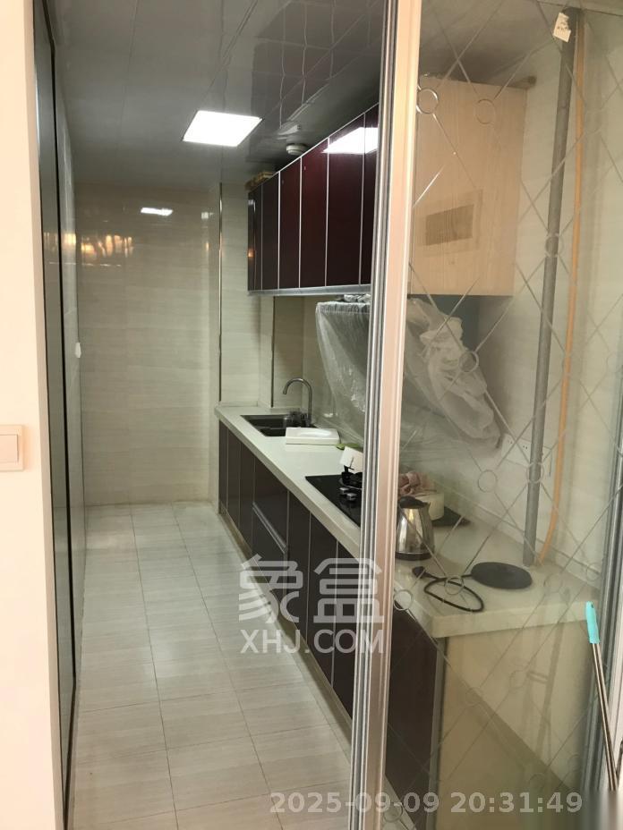 卓越蔚蓝海岸三期  3室2厅1卫    2300.0元/月 卓越蔚蓝海岸三期  3室2厅1卫    2300.0元/月室内图