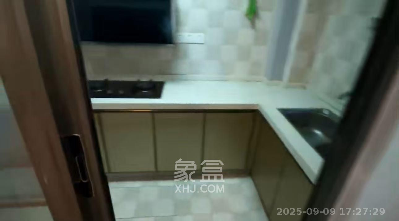 金科世界城 4室2厅2卫 2300.0元/月 金科世界城 4室2厅2卫 2300.0元/月室内图