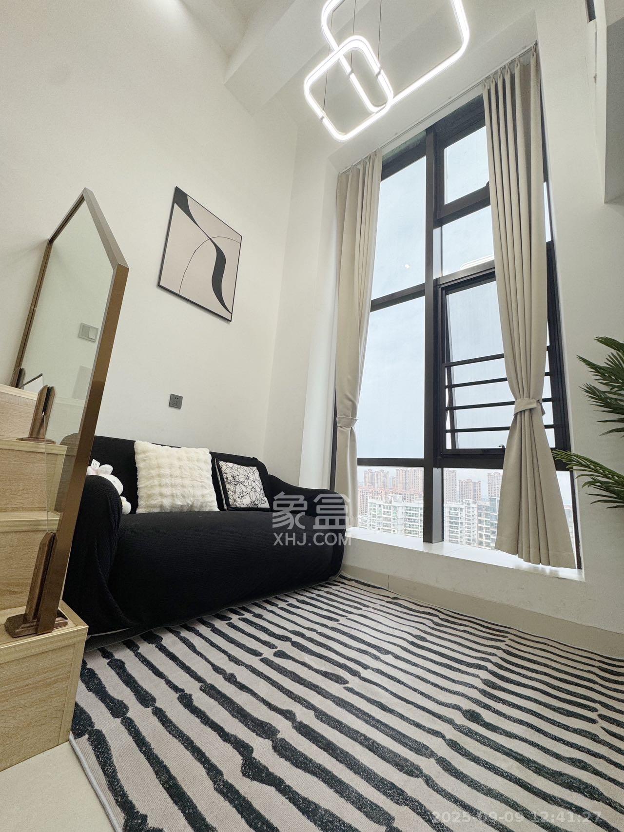 珠江花城好世界  1室1厅1卫    2200.0元/月 珠江花城好世界  1室1厅1卫    2200.0元/月室内图