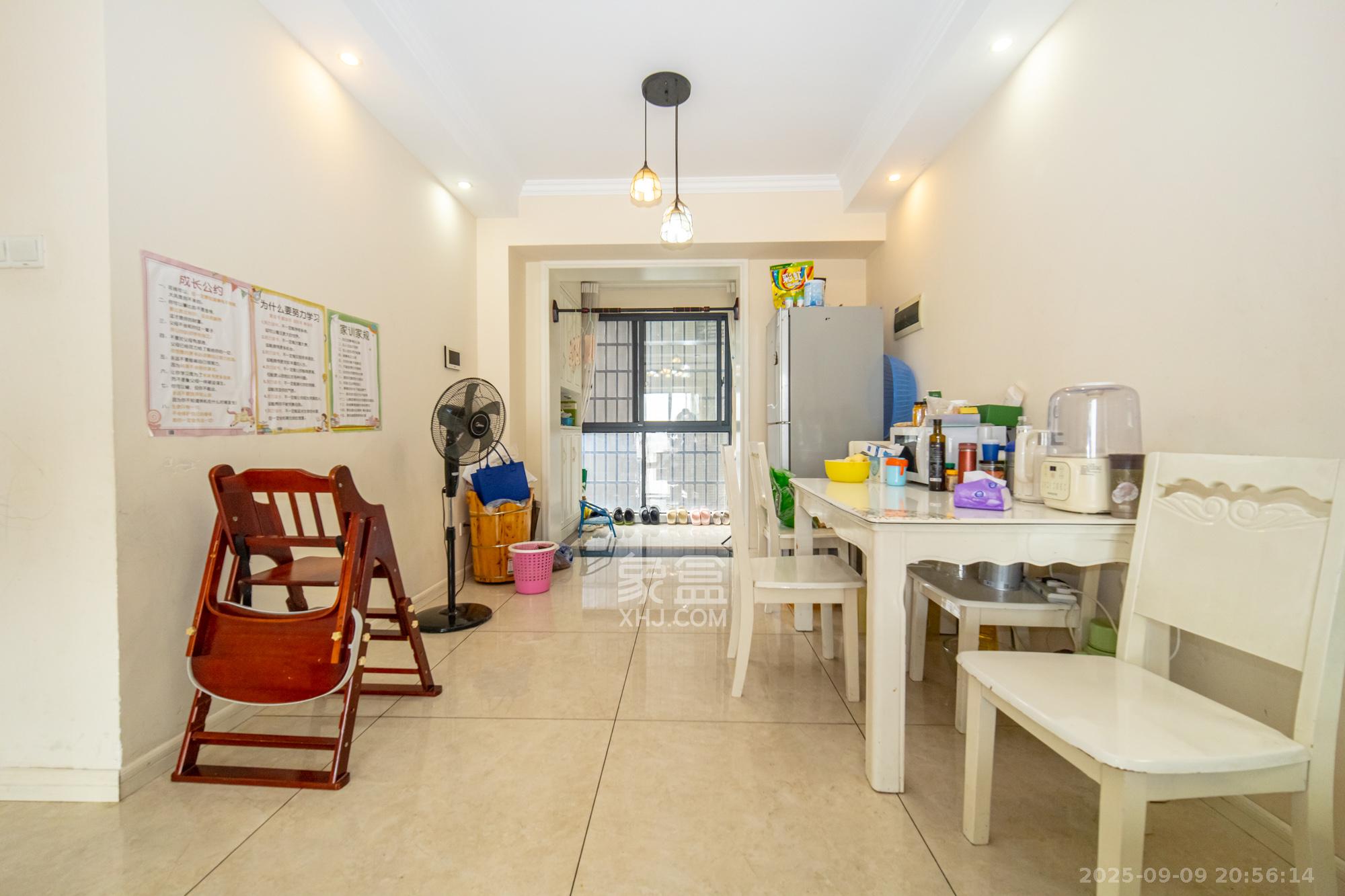 丰源国际 3室2厅2卫 82.0万 丰源国际 3室2厅2卫 82.0万其他