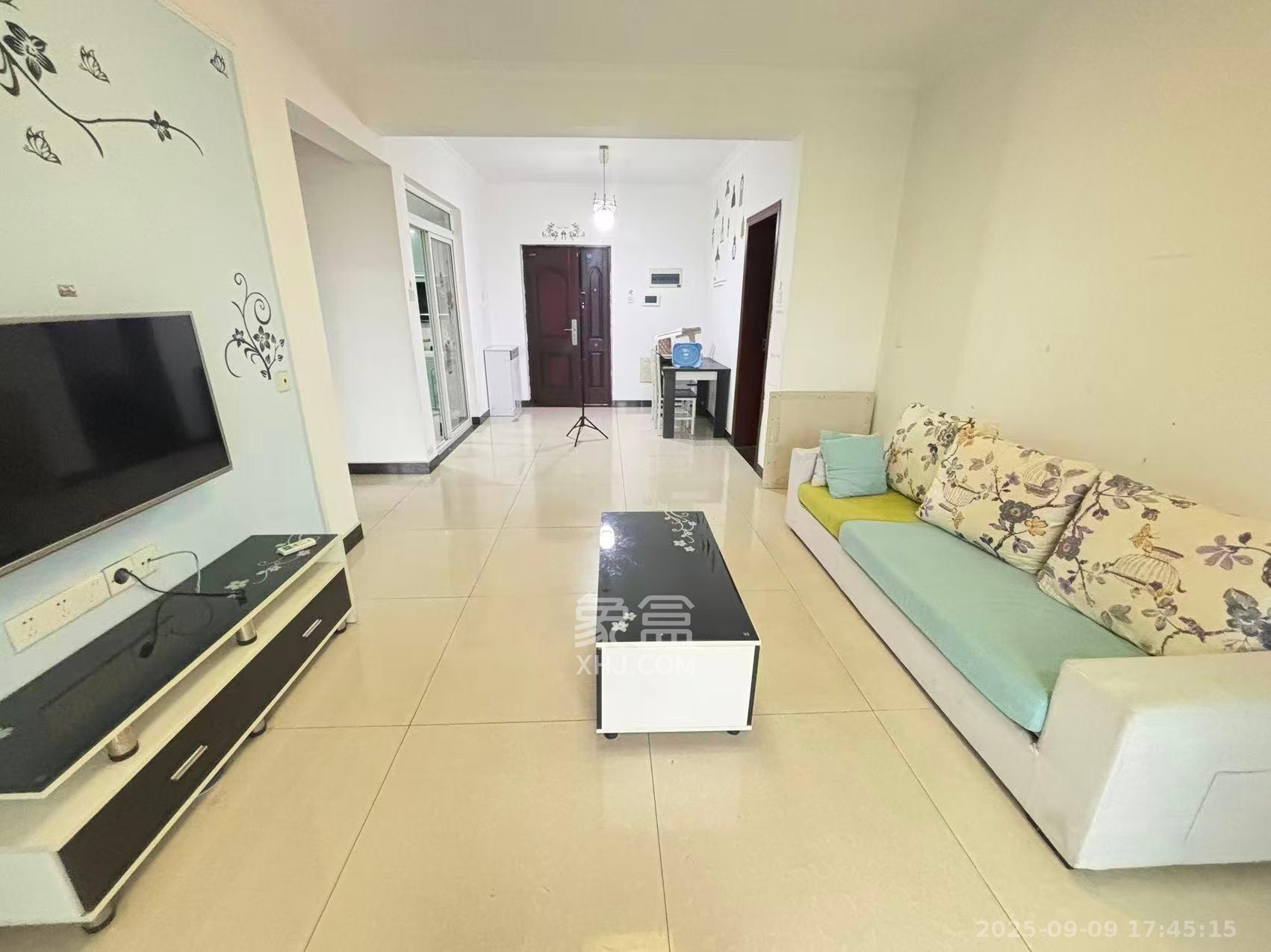 光明E城  2室2厅1卫    2000.0元/月室内图