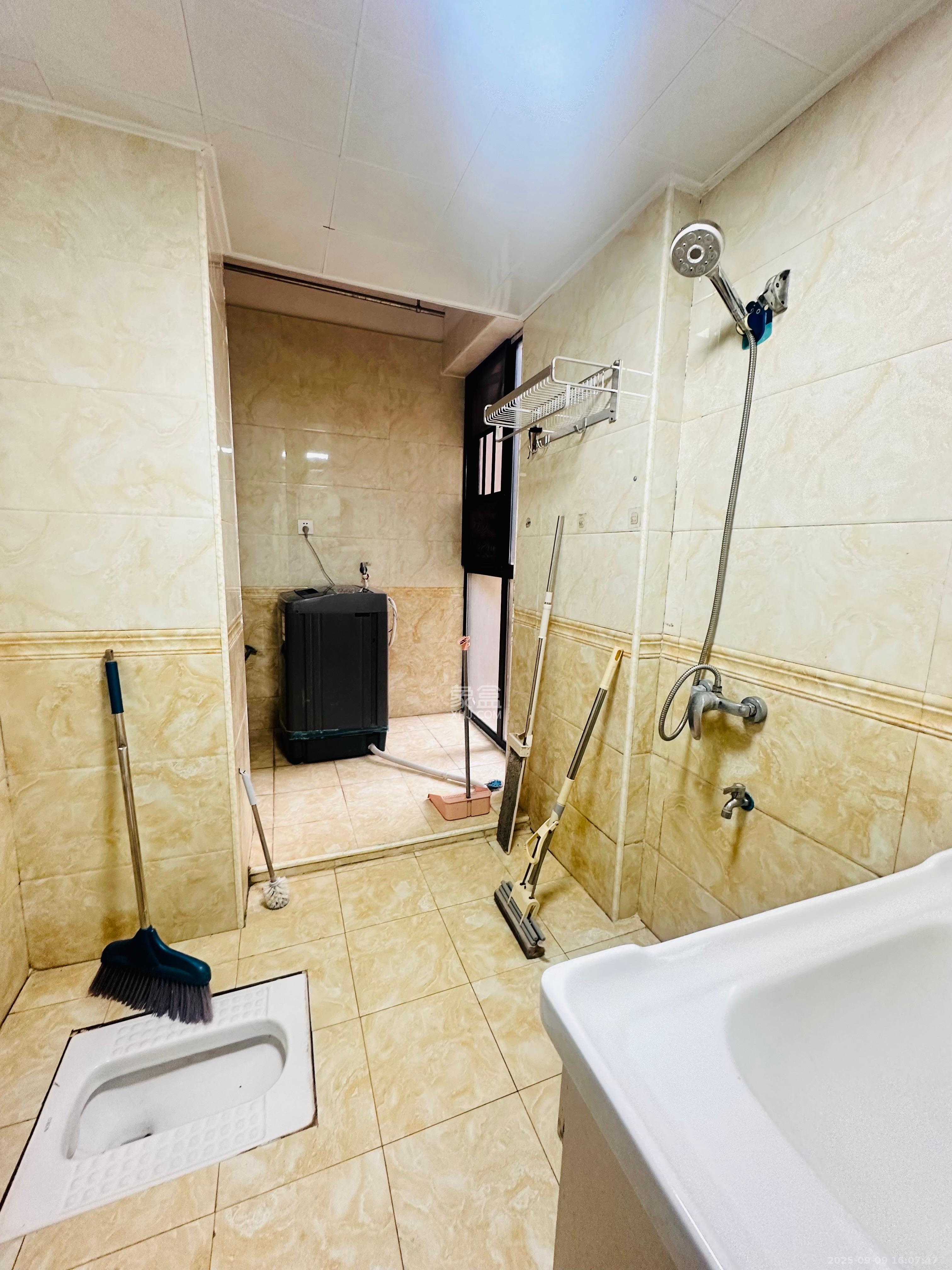 梅溪鑫苑名家 3室2厅1卫 2000.0元/月 梅溪鑫苑名家 3室2厅1卫 2000.0元/月室内图