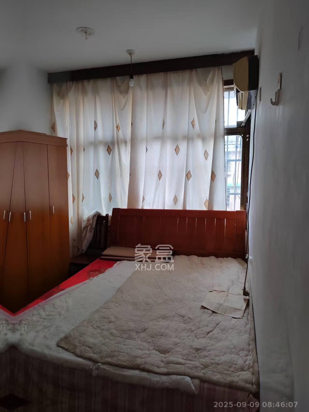 月湖安置小区(马栏山小区) 2室1厅1卫 1100.0元/月 月湖安置小区(马栏山小区) 2室1厅1卫 1100.0元/月室内图