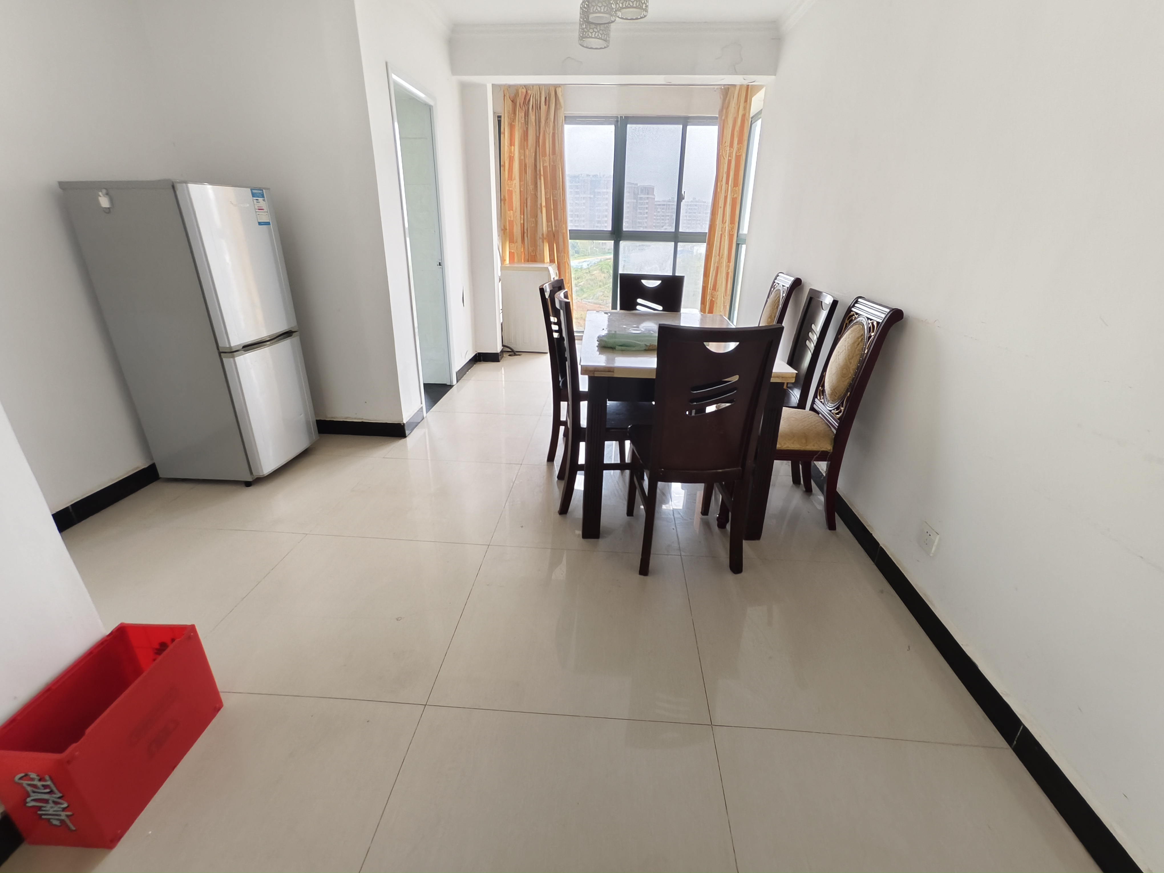 富景园  2室2厅1卫    2200.0元/月户型图