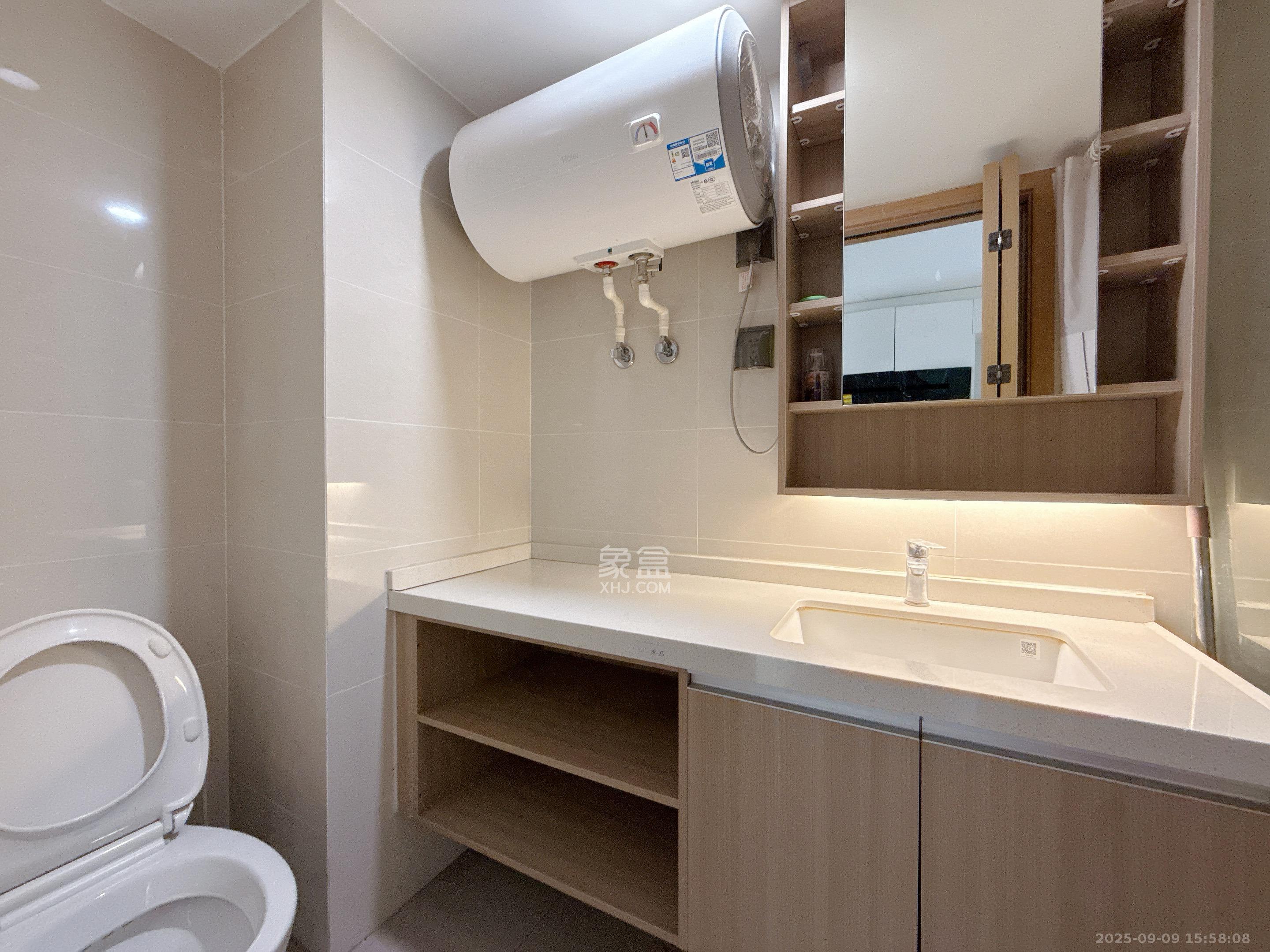 阳光城檀悦  2室1厅1卫    2800.0元/月 阳光城檀悦  2室1厅1卫    2800.0元/月室内图