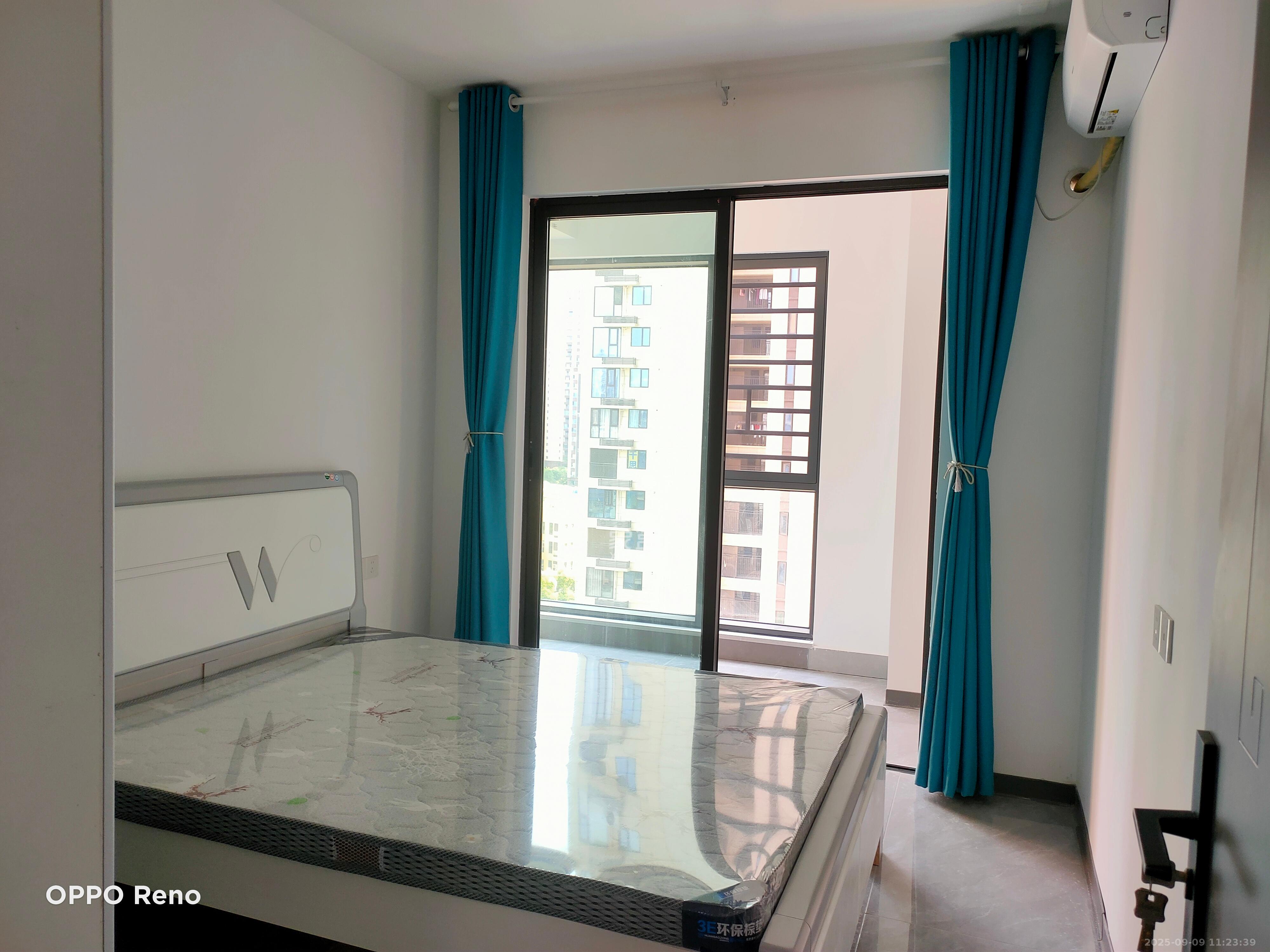 旭辉国悦府  4室2厅2卫    3700.0元/月室内图