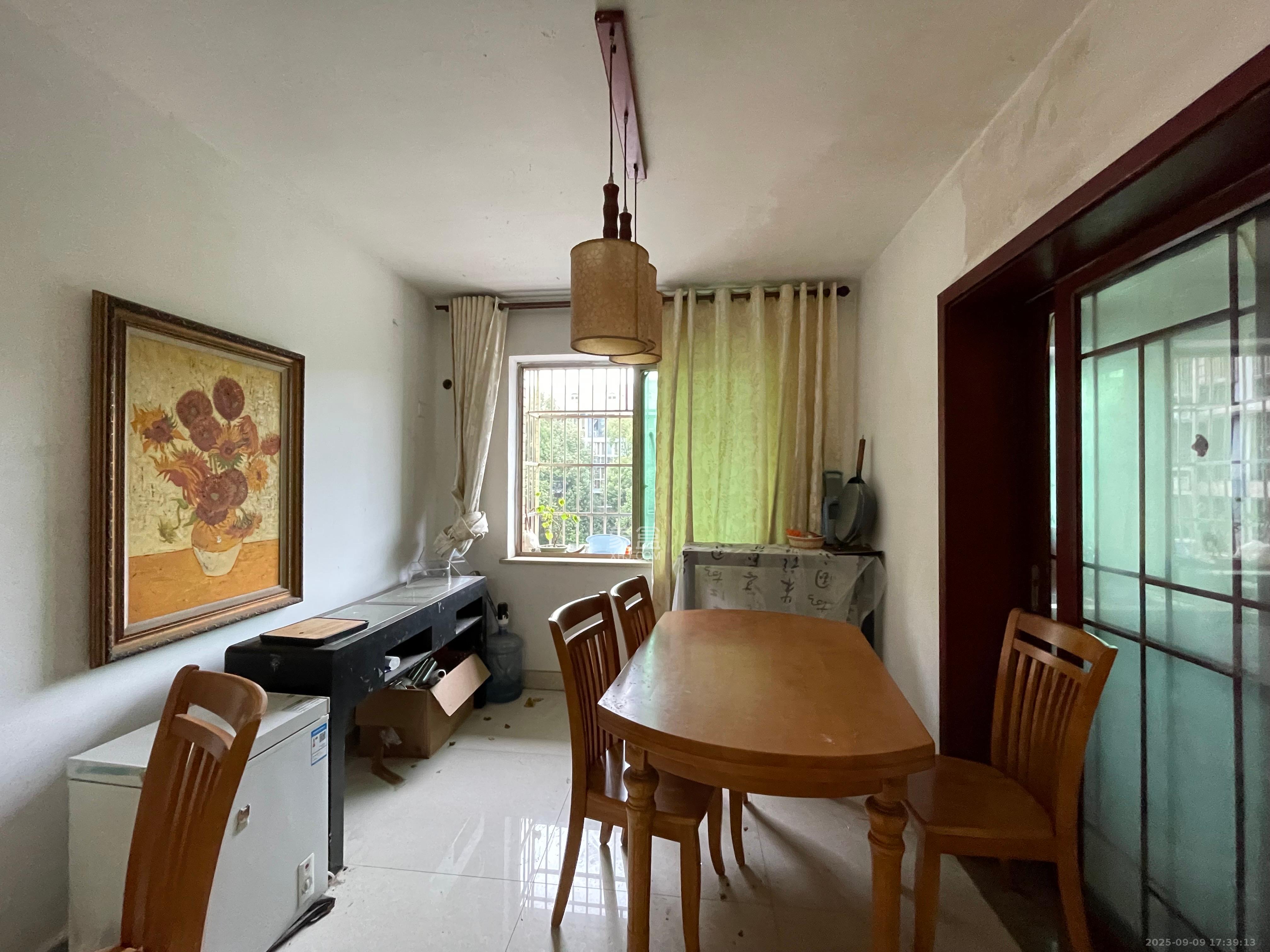 景香苑 4室2厅2卫 2800.0元/月 景香苑 4室2厅2卫 2800.0元/月室内图