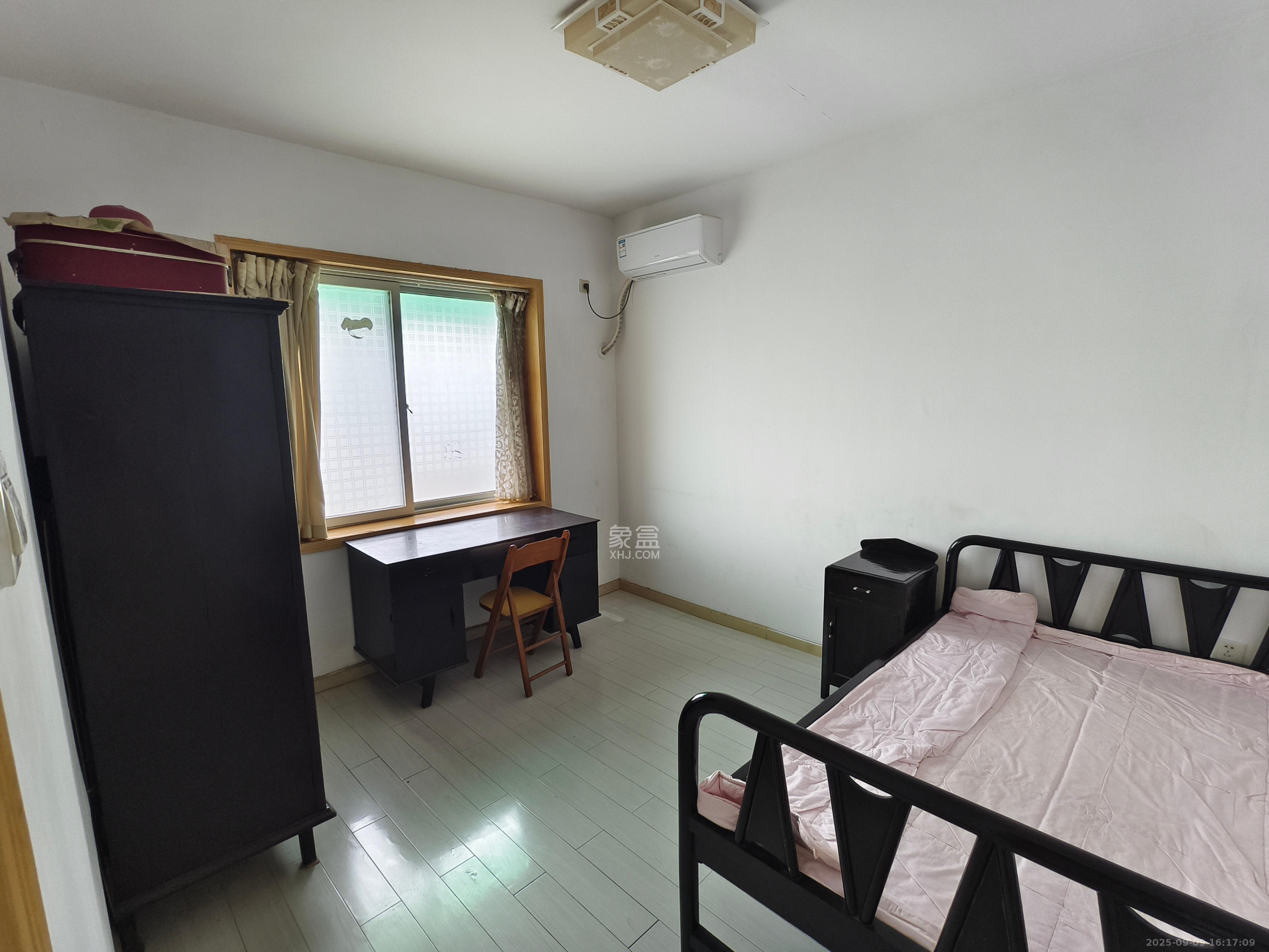 经视台宿舍 3室1厅1卫 1700.0元/月 经视台宿舍 3室1厅1卫 1700.0元/月室内图