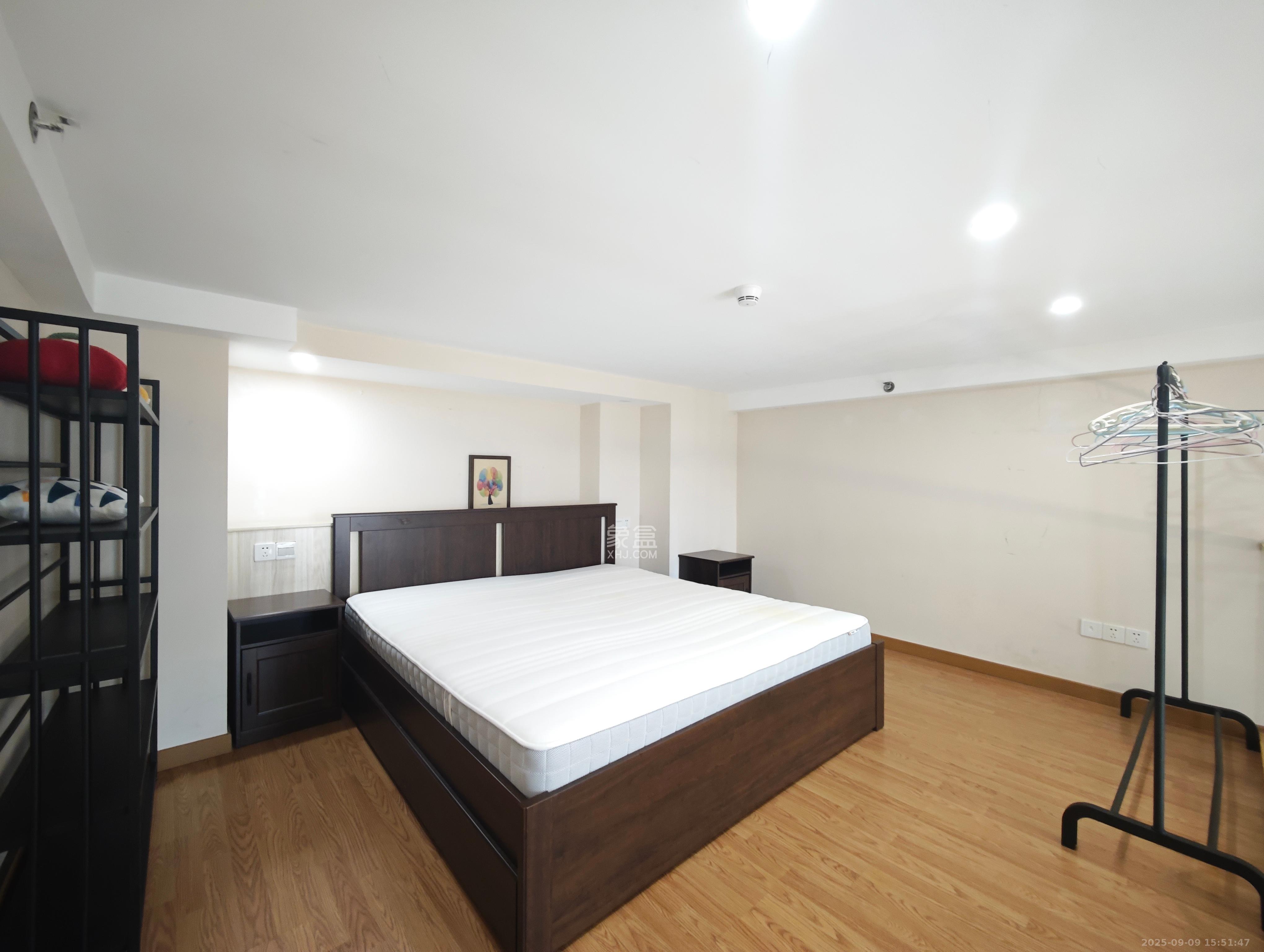 华远云玺公寓  1室1厅1卫    2800.0元/月 华远云玺公寓  1室1厅1卫    2800.0元/月室内图