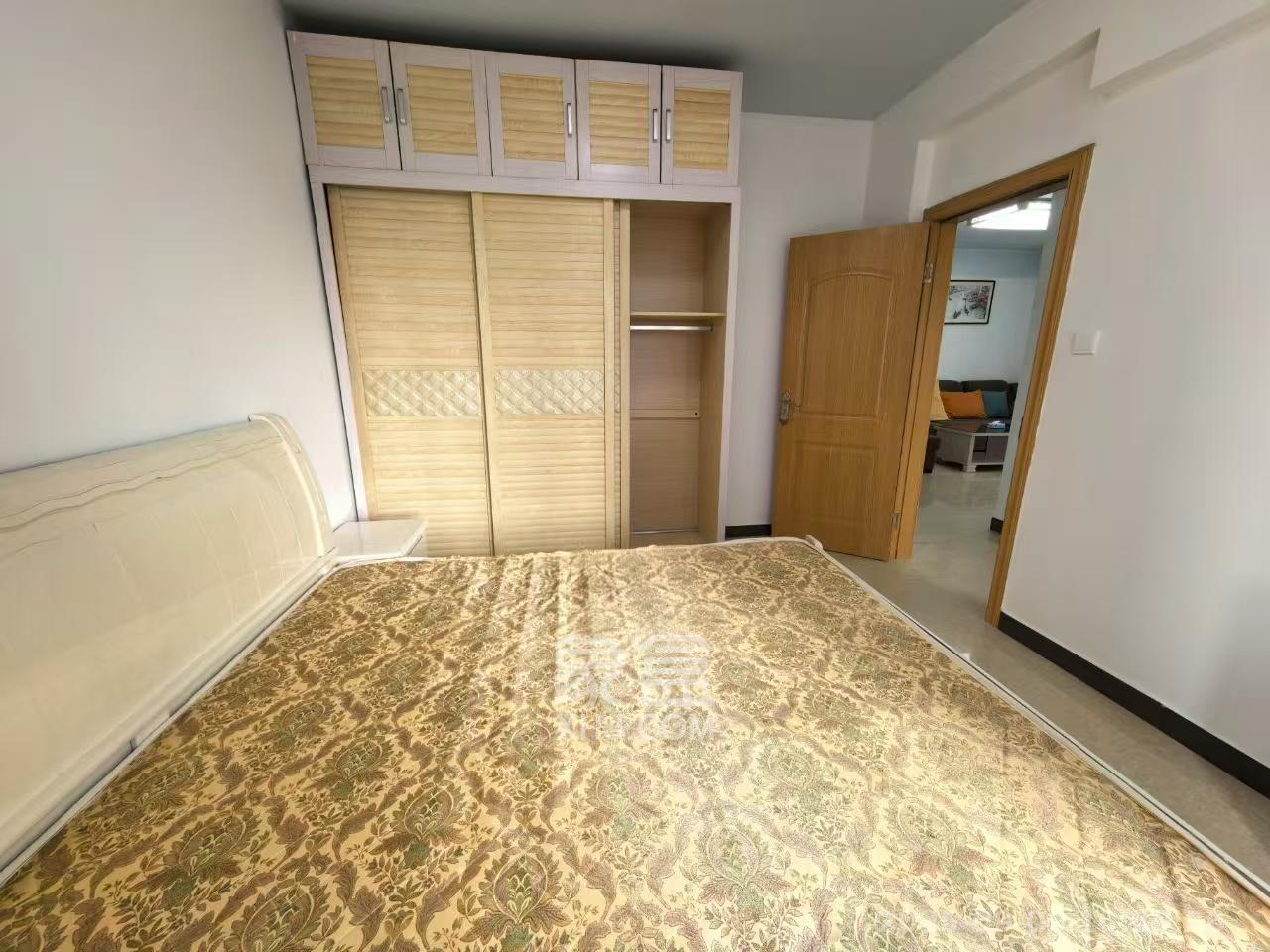 地华梅溪湖畔  2室2厅1卫    2200.0元/月 地华梅溪湖畔  2室2厅1卫    2200.0元/月室内图