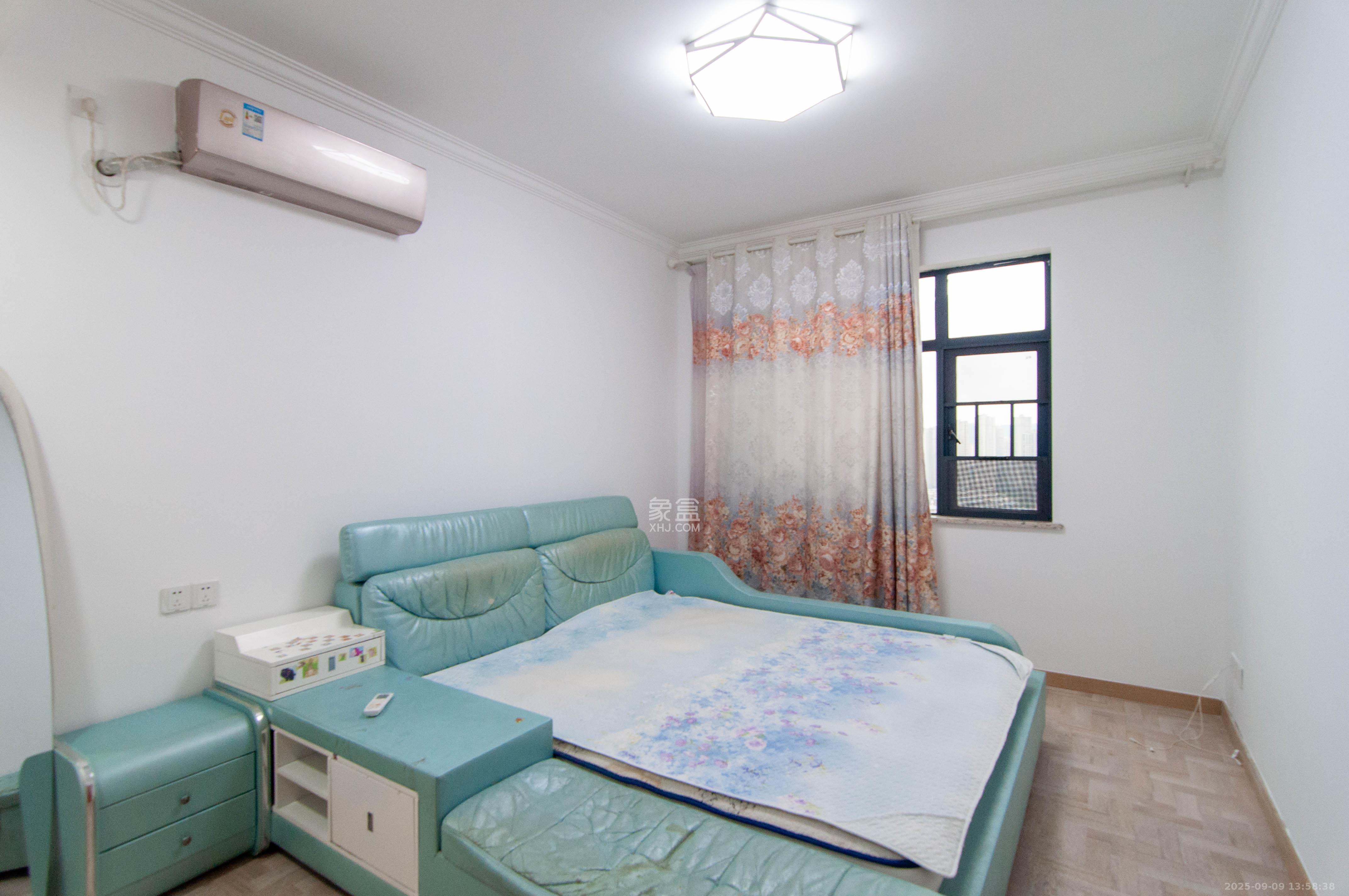 红星紫檀溪苑  3室2厅1卫    83.0万 红星紫檀溪苑  3室2厅1卫    83.0万其他