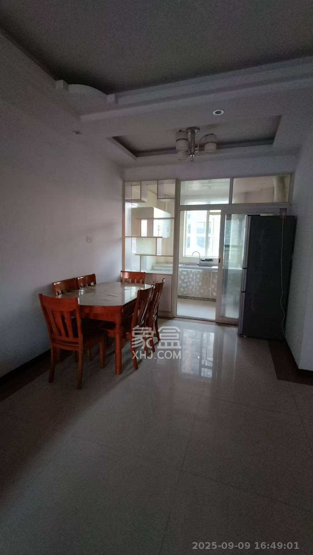 金鼎公园尚 3室2厅2卫 1900.0元/月 金鼎公园尚 3室2厅2卫 1900.0元/月室内图