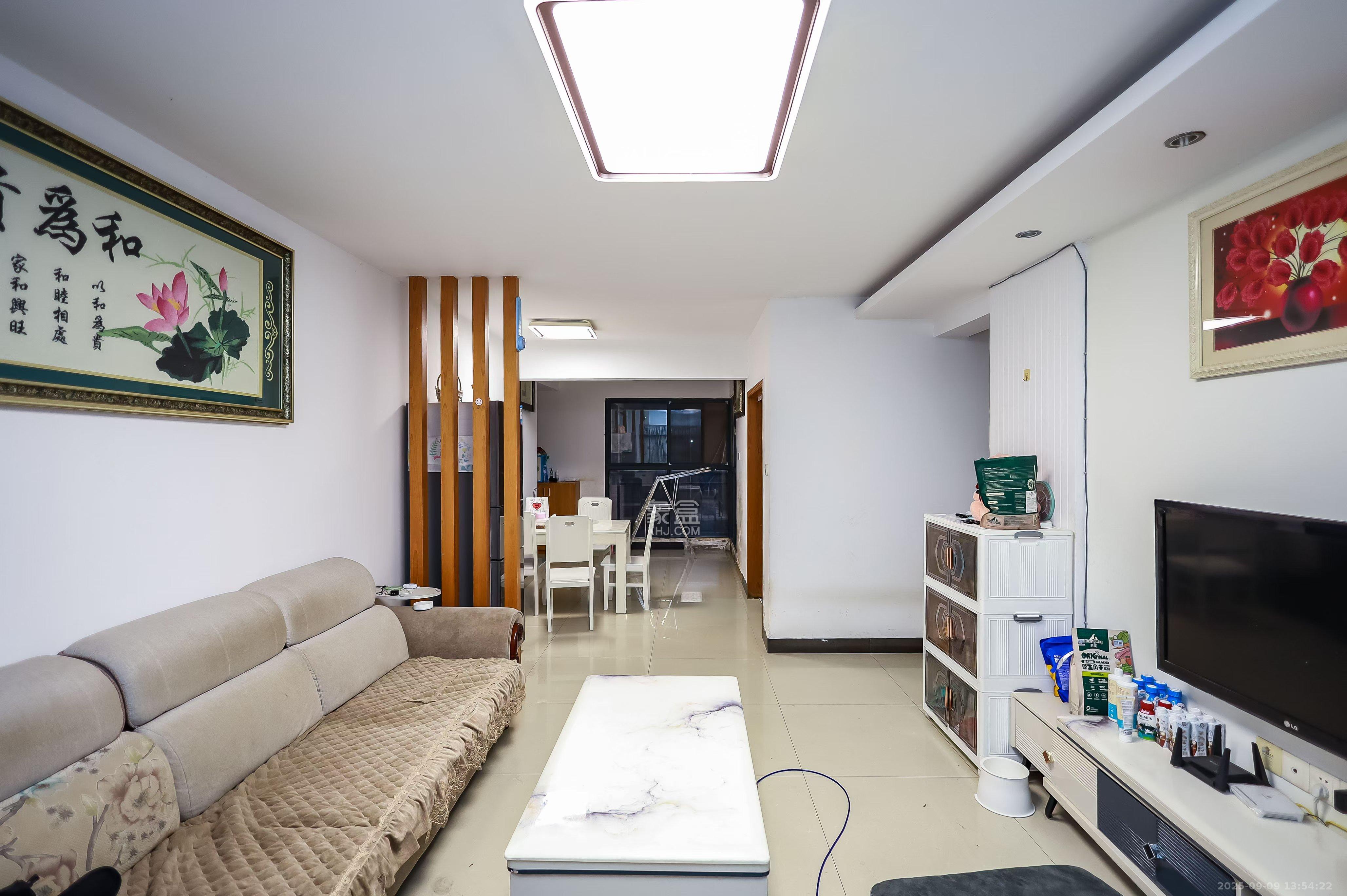 永祺西京  3室2厅2卫    2900.0元/月室内图