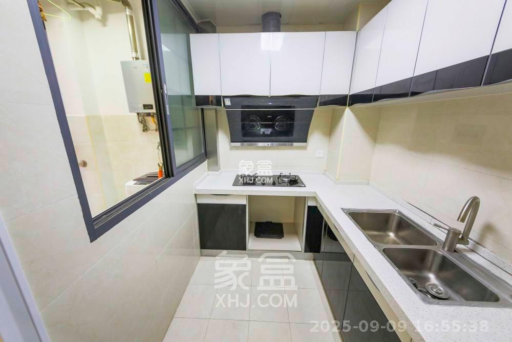 长沙欧洲城 2室2厅1卫 2300.0元/月 长沙欧洲城 2室2厅1卫 2300.0元/月室内图