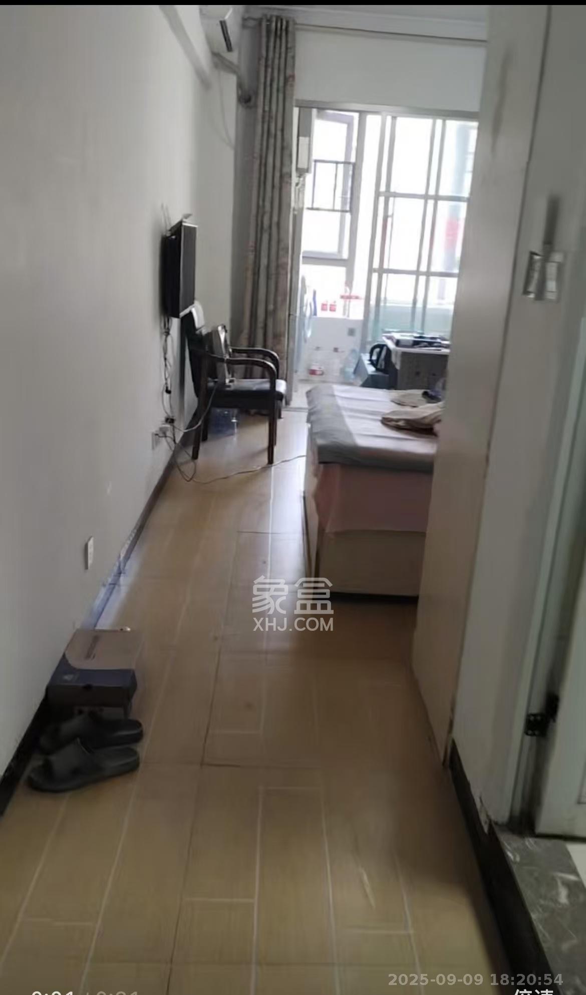 怡海星城 1室1厅1卫 950.0元/月 怡海星城 1室1厅1卫 950.0元/月室内图