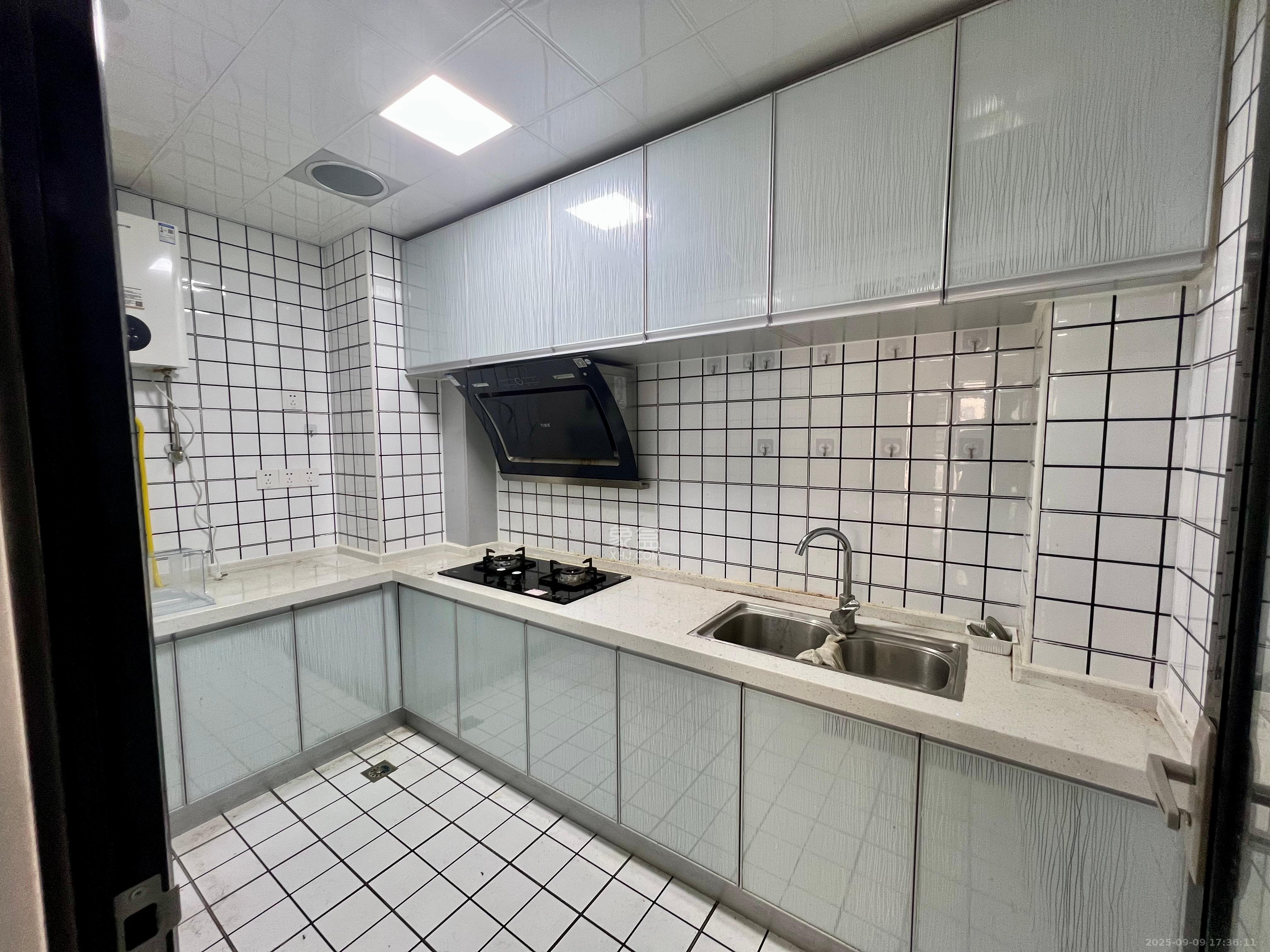 广悦星苑润园 2室2厅1卫 1900.0元/月 广悦星苑润园 2室2厅1卫 1900.0元/月室内图