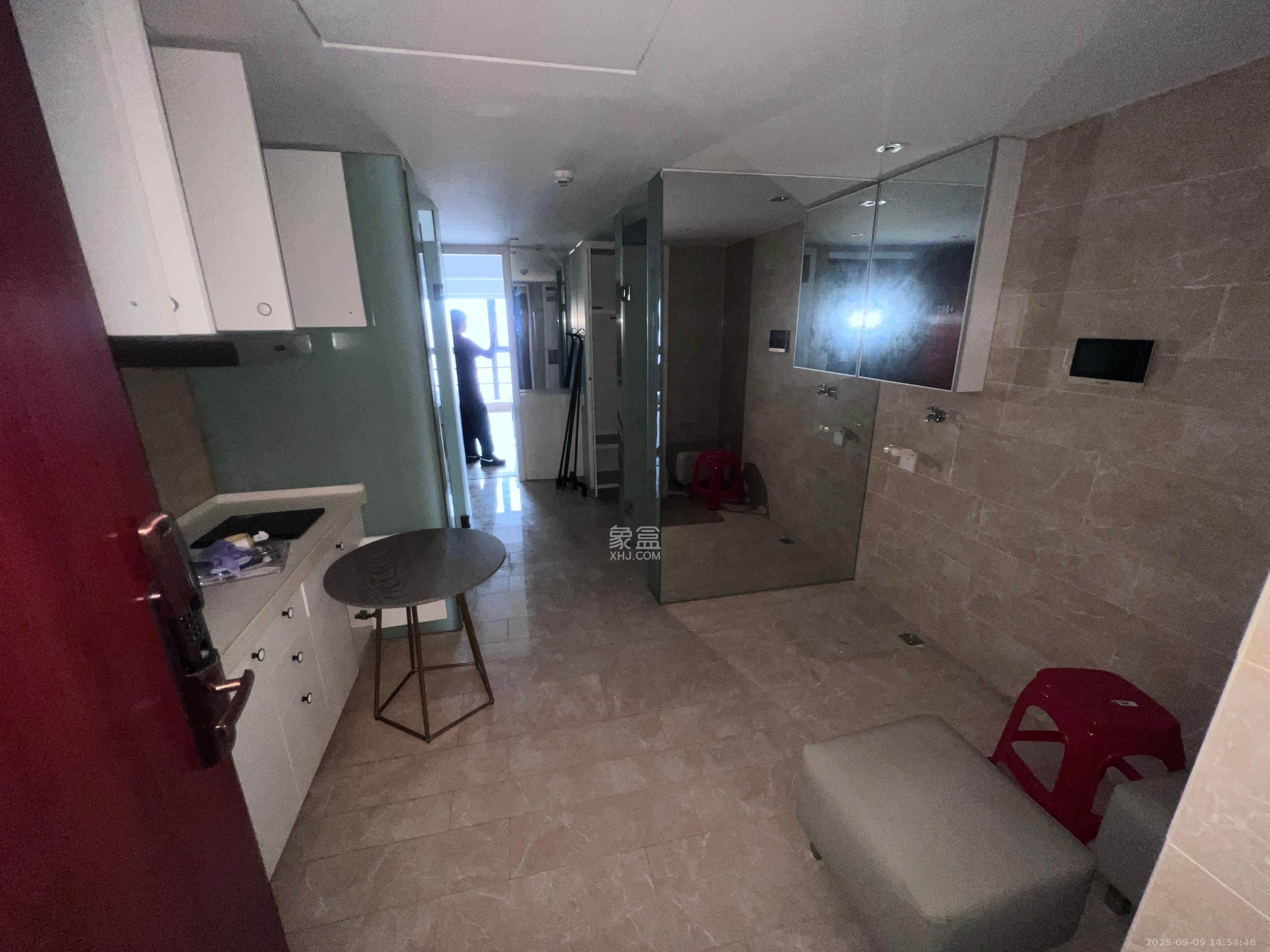 泊富公寓（泊富国际广场）  1室1厅1卫    2500.0元/月室内图