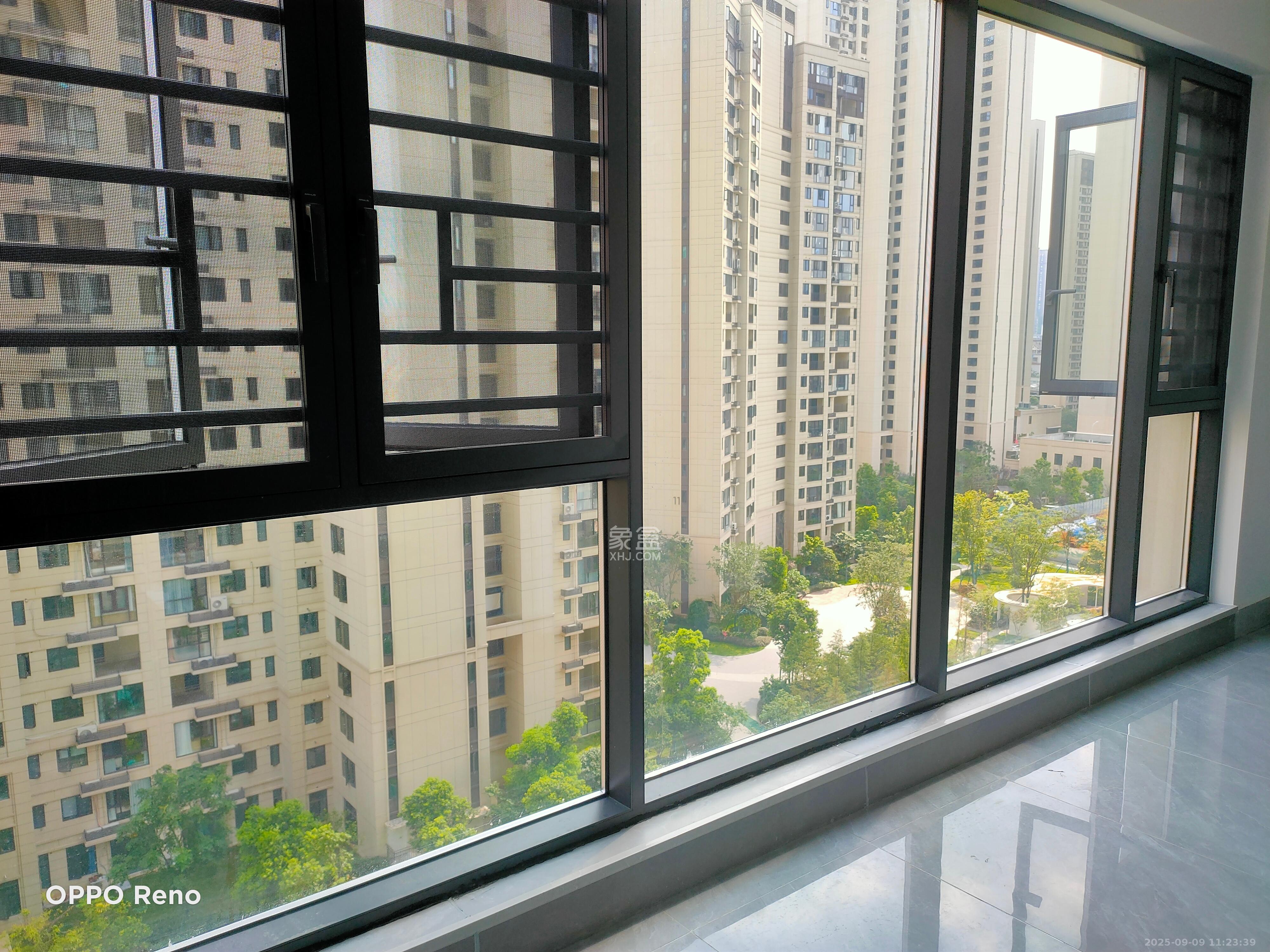 旭辉国悦府  4室2厅2卫    3700.0元/月室内图