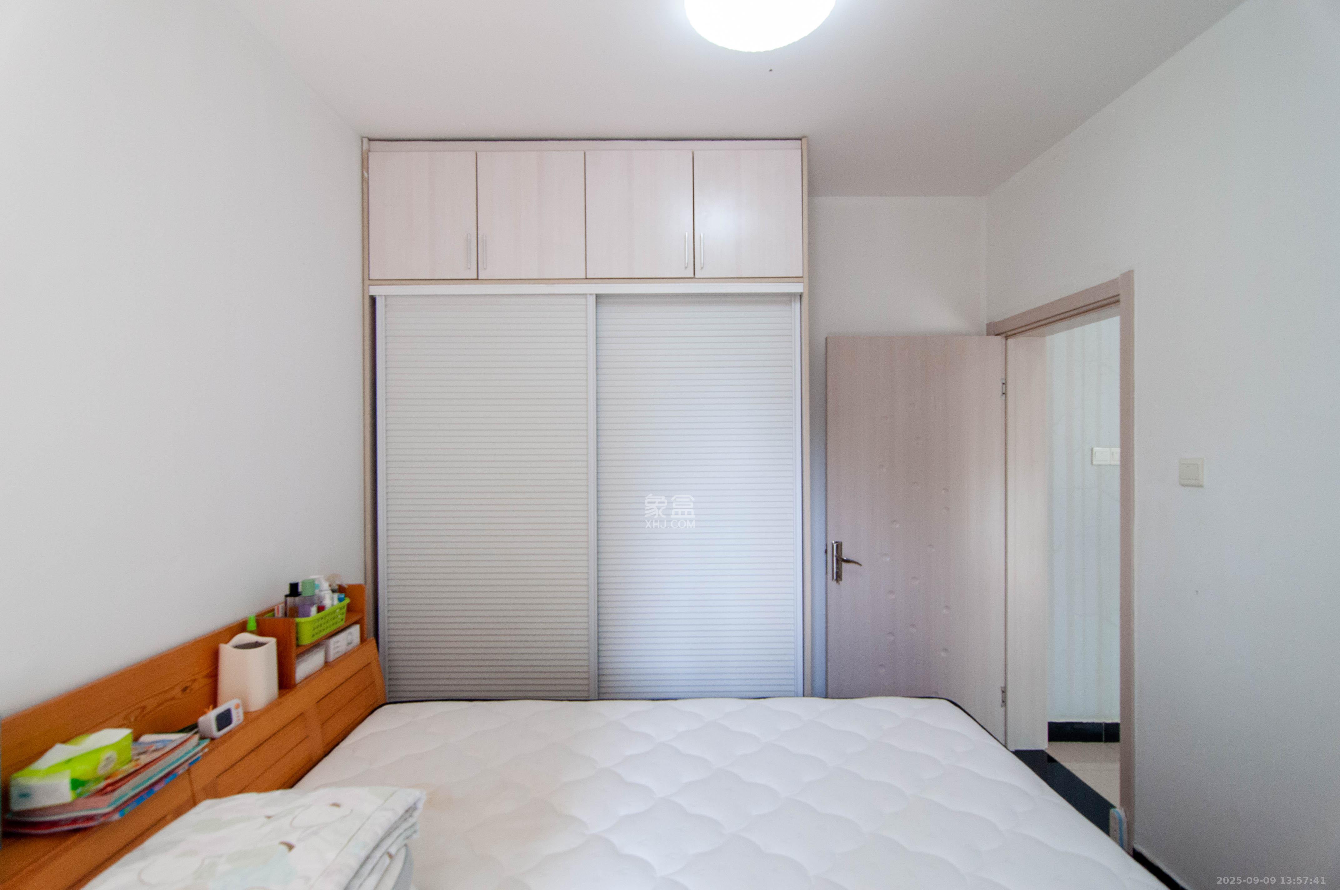 高鑫麓城  3室2厅1卫    79.0万其他